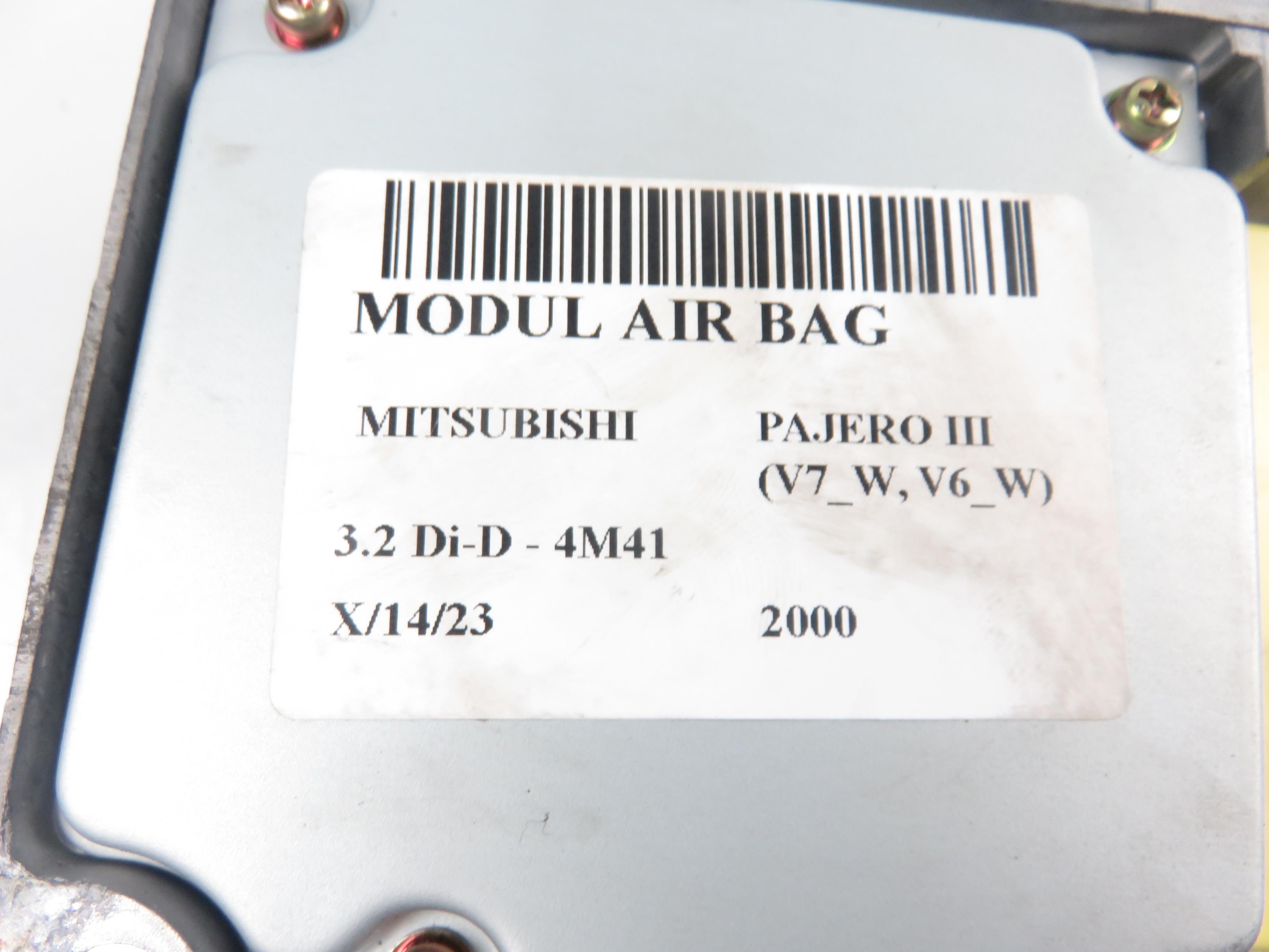 MITSUBISHI Pajero 3 generation (1999-2006) Unité de contrôle SRS MR551784L 17854547