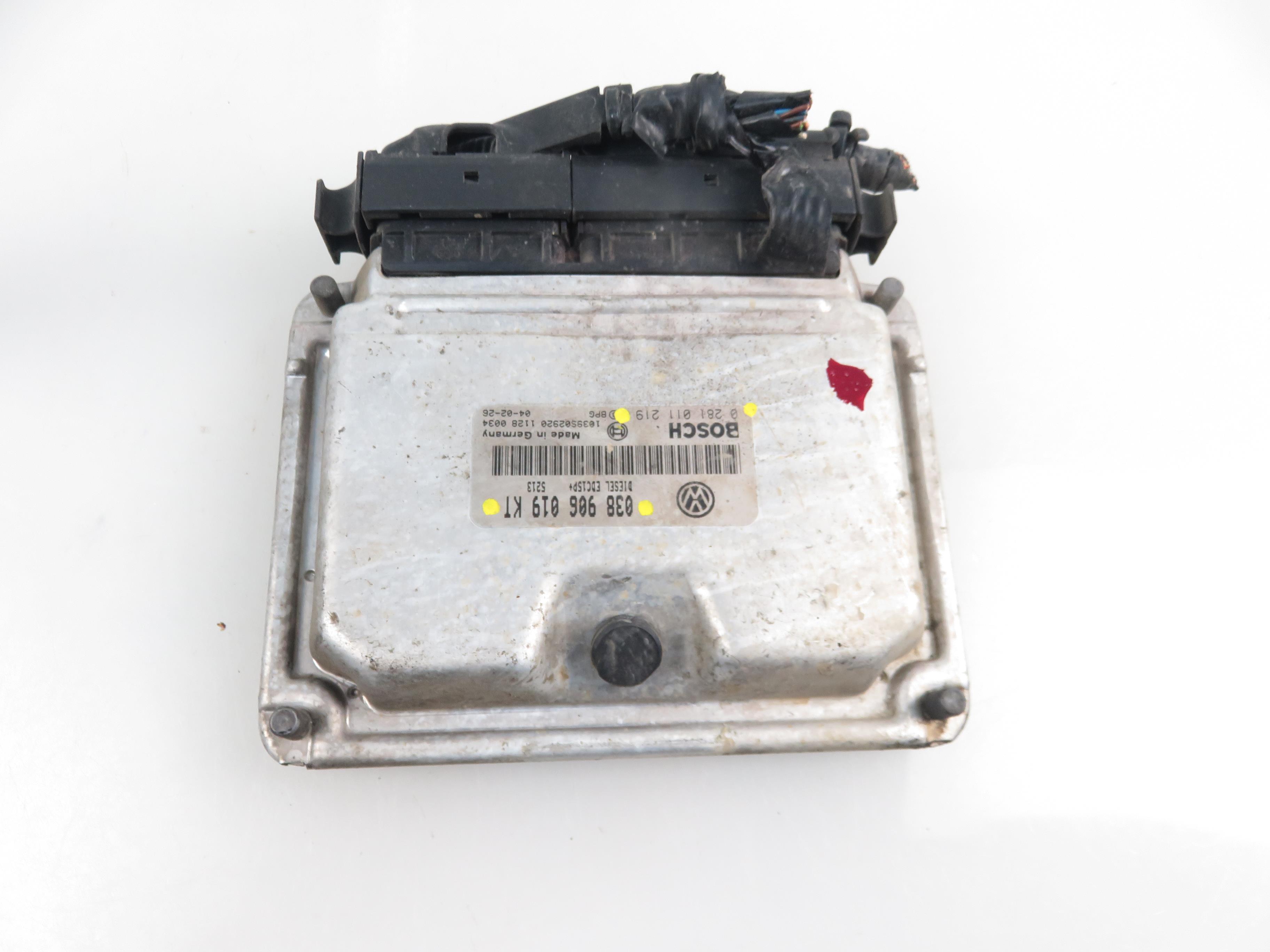 SEAT Ibiza 3 generation (2002-2008) Control Unit 038906019KT, 0281011219 17821864