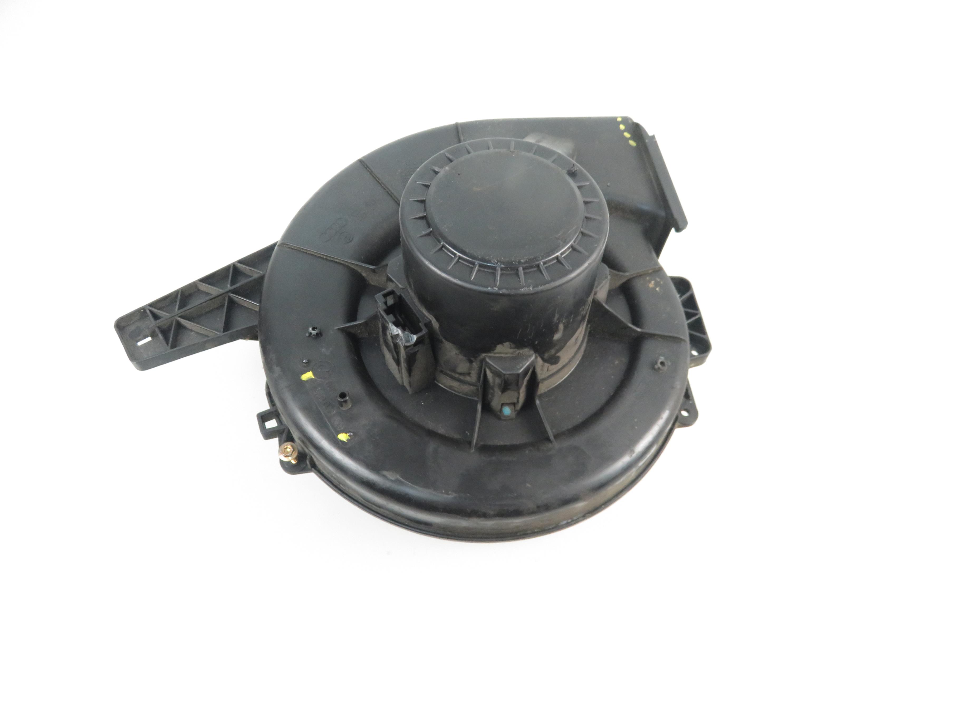 SEAT Ibiza 3 generation (2002-2008) Blower fan relay 6Q1820015E 17852095