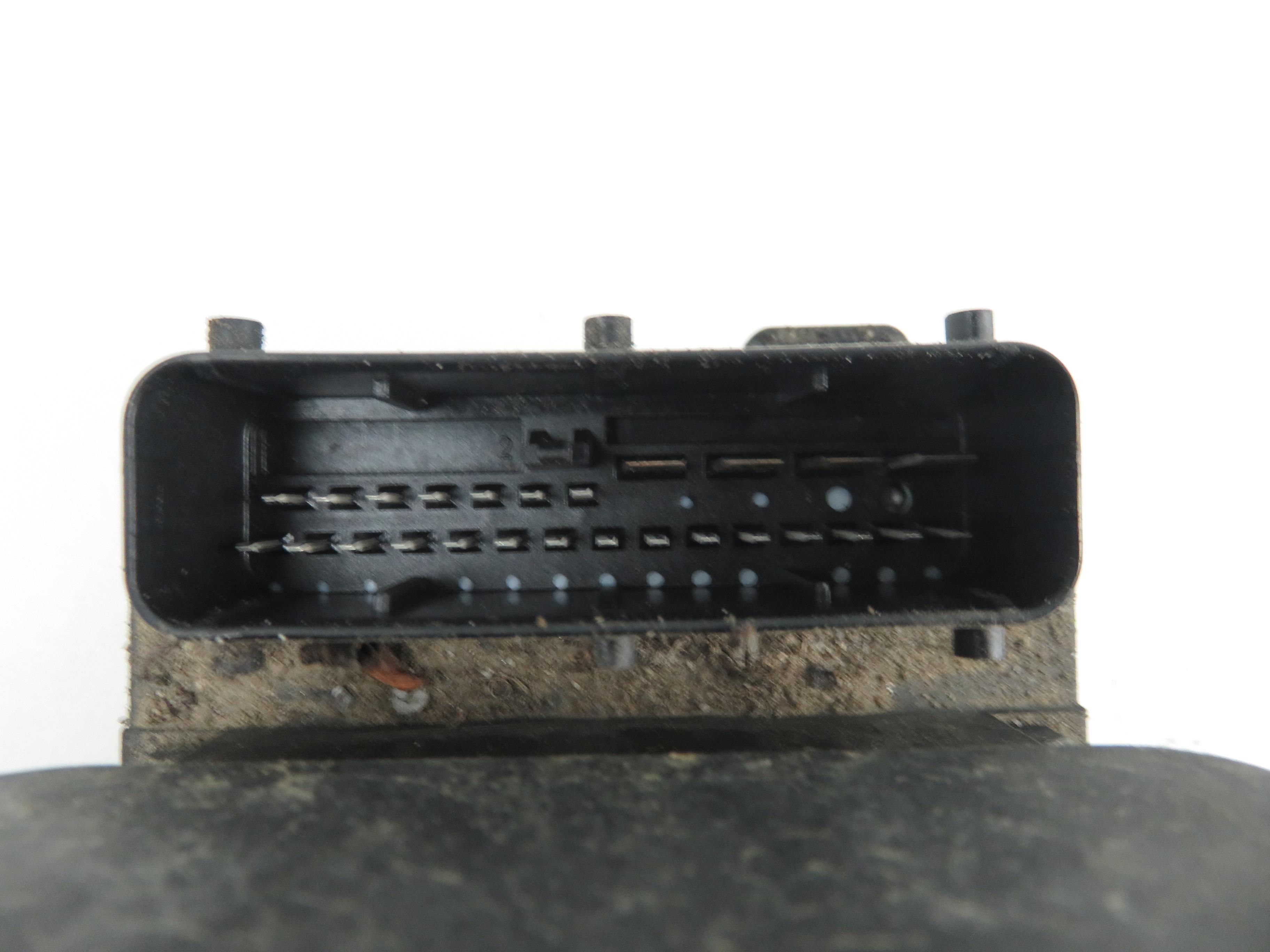 VOLVO V40 1 generation (1996-2004) Pompe ABS 0273004224, 30857585, 0265216462 17822637