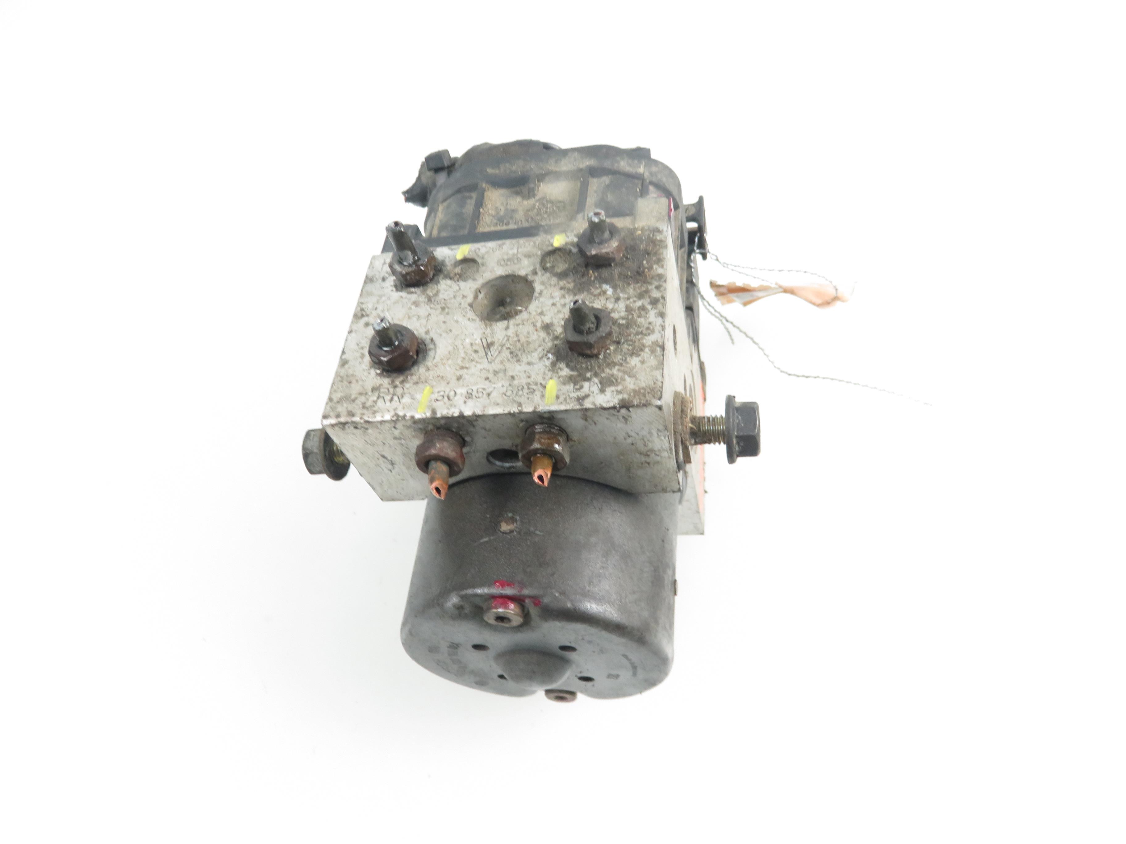 VOLVO V40 1 generation (1996-2004) Pompe ABS 0273004224, 30857585, 0265216462 17822637