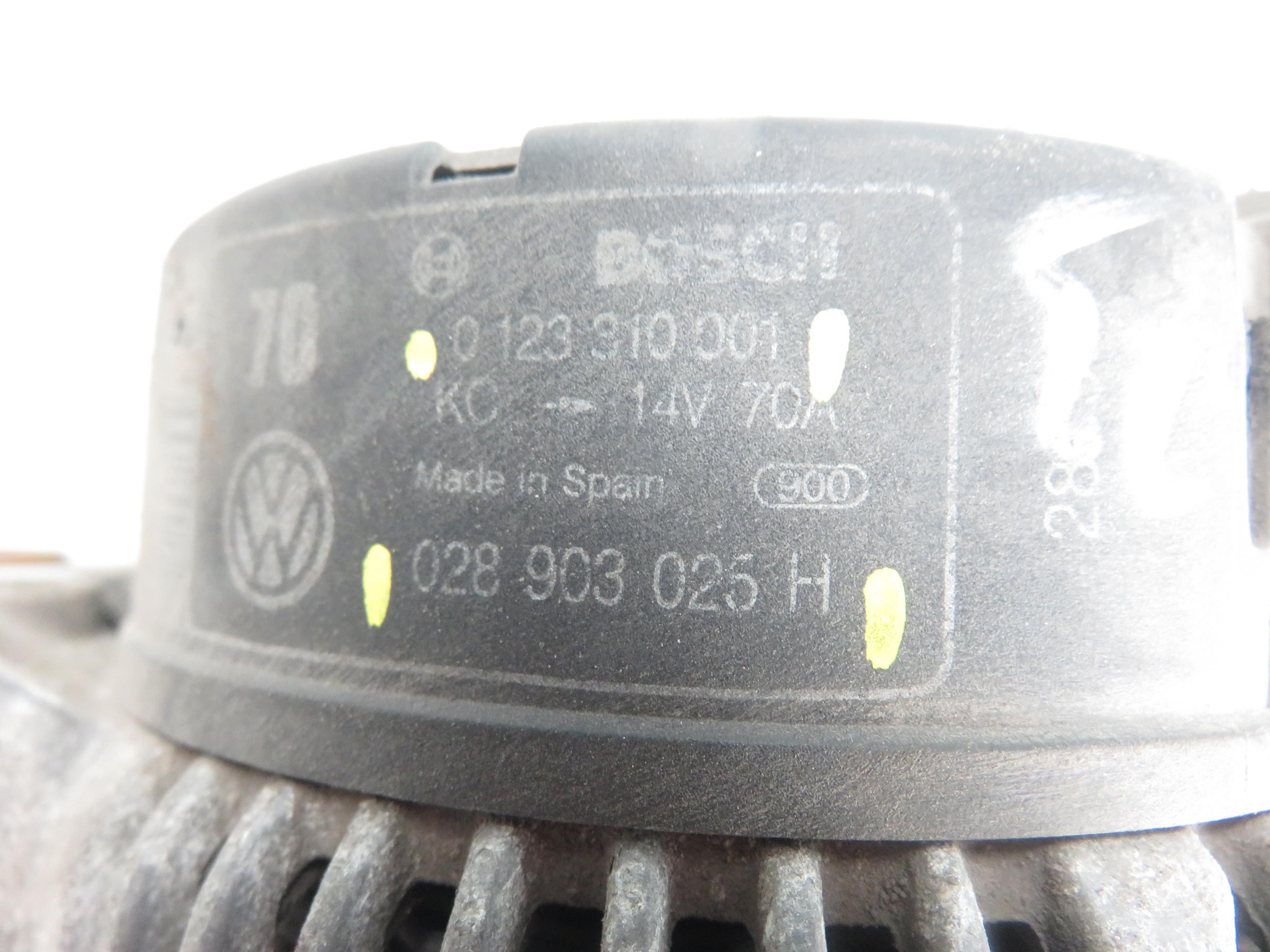 VOLKSWAGEN Golf 3 generation (1991-1998) Генератор 0123310001, 028903025H 17851839