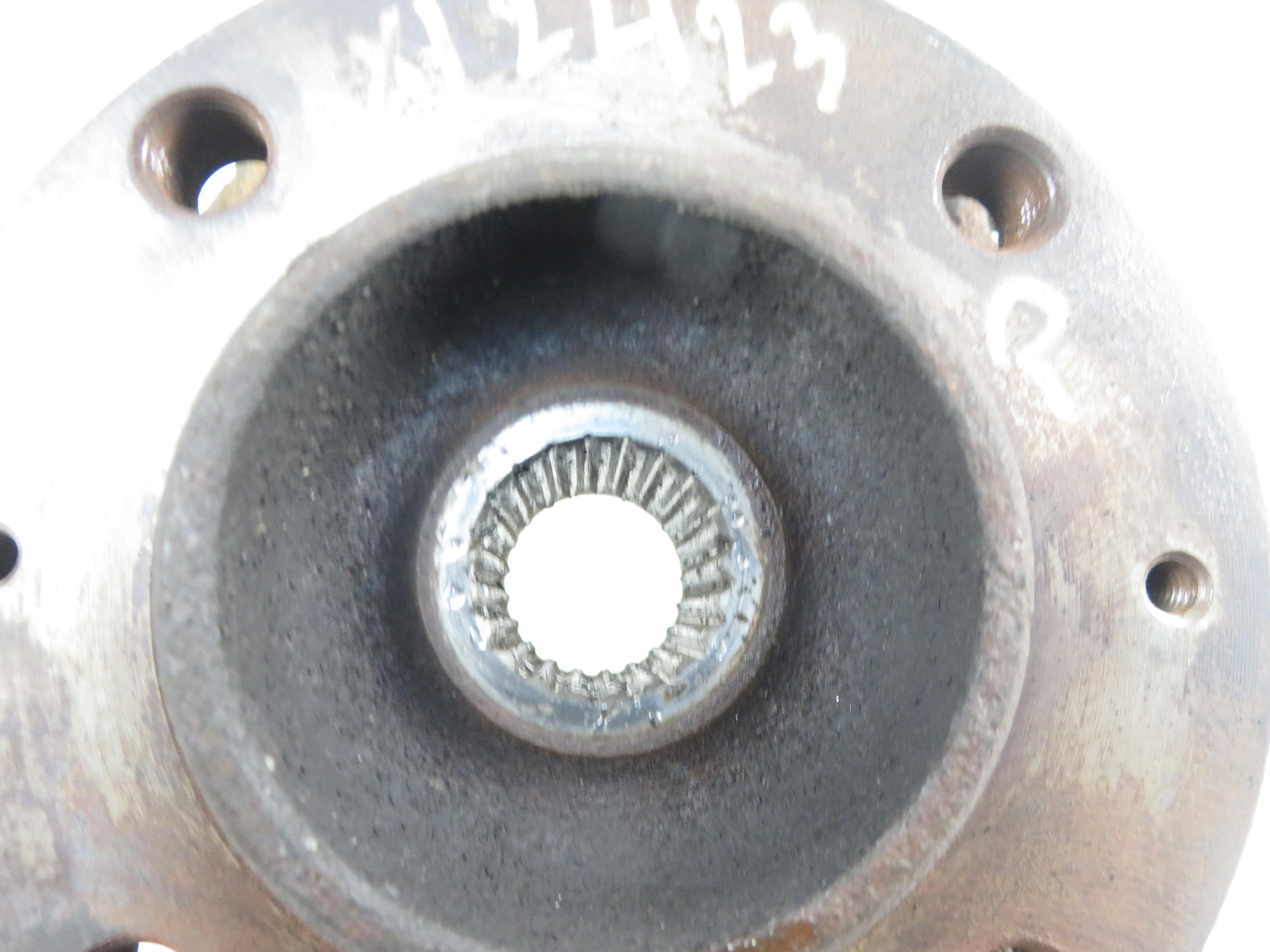 CITROËN C3 1 generation (2002-2010) Front Right Wheel Hub 21860548