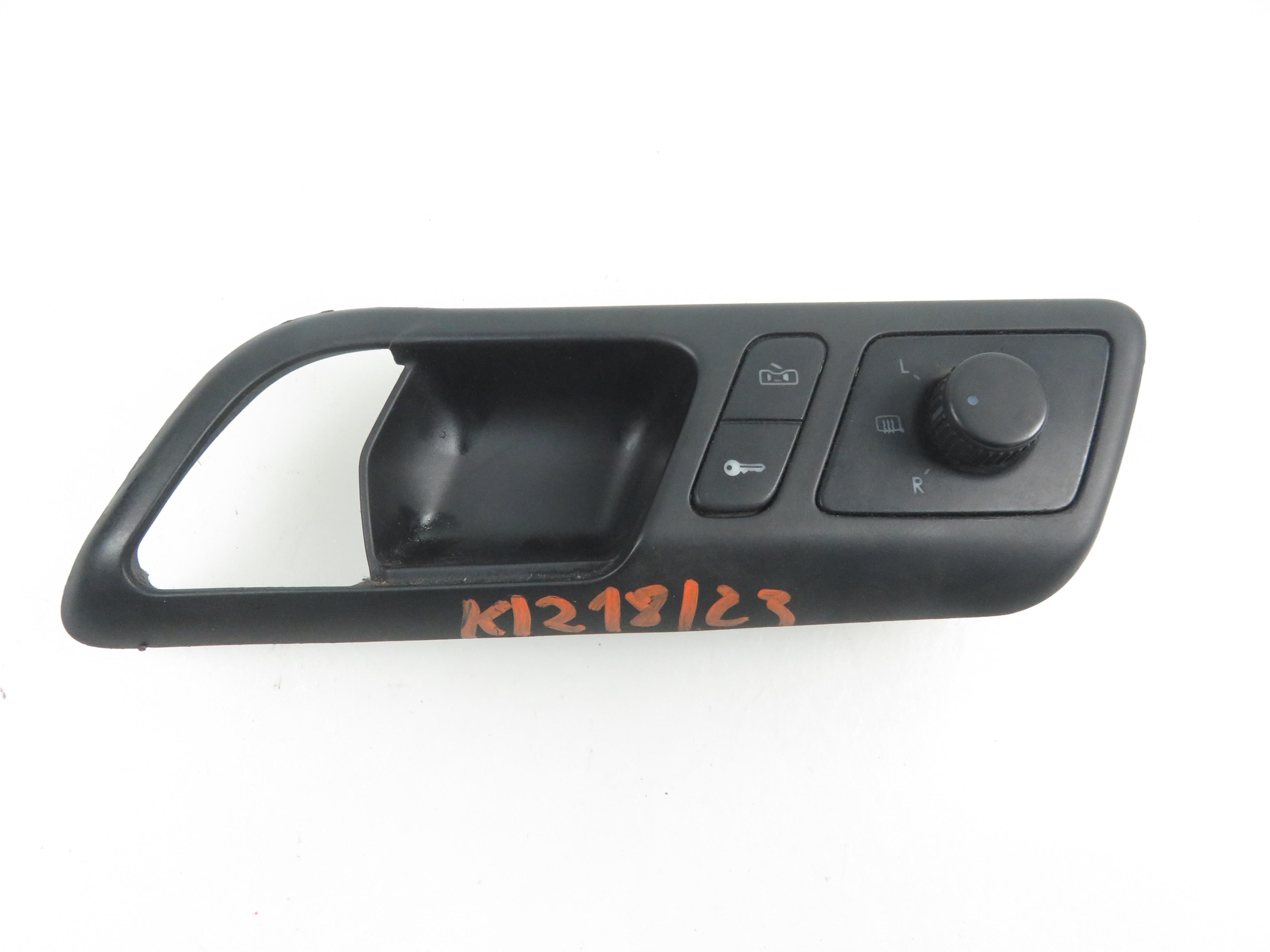 VOLKSWAGEN Polo 4 generation (2001-2009) Left Front Internal Opening Handle 6Q1837247G,6Q1959565H 21931130