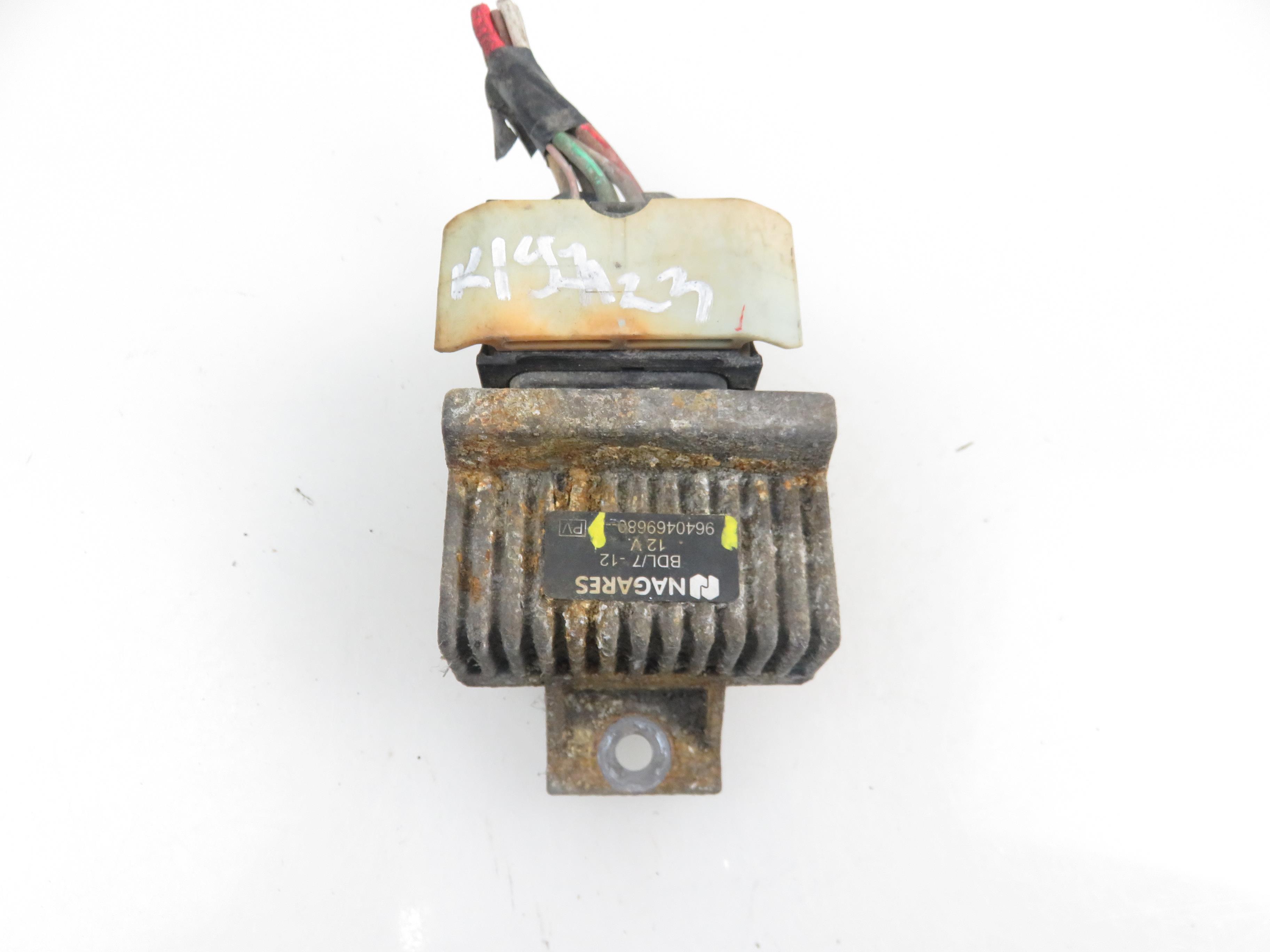 RENAULT Laguna 3 generation (2007-2015) Relays 9640469680 21228898