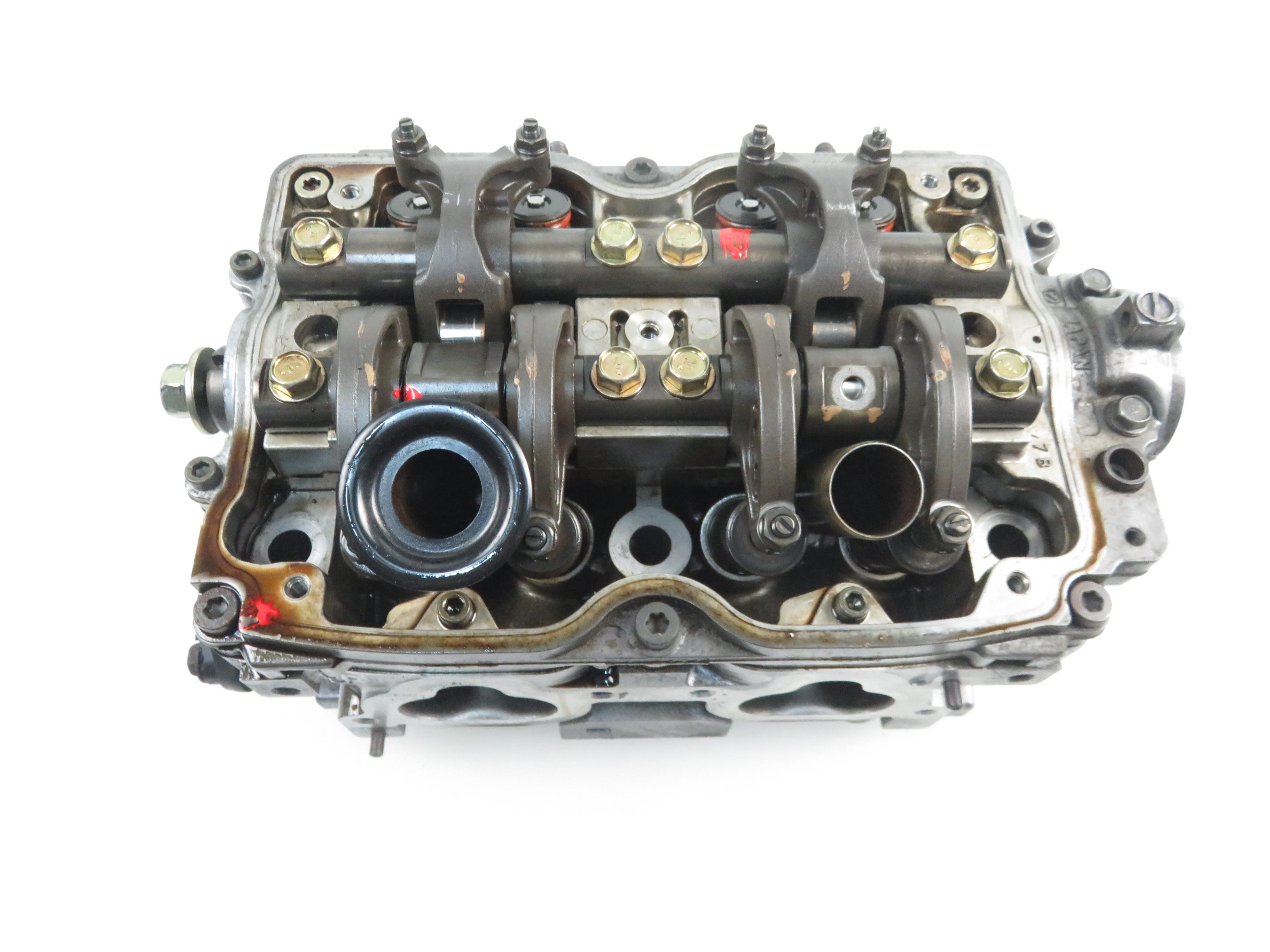 SUBARU Impreza 2 generation (2000-2007) Голова двигателя 22039708