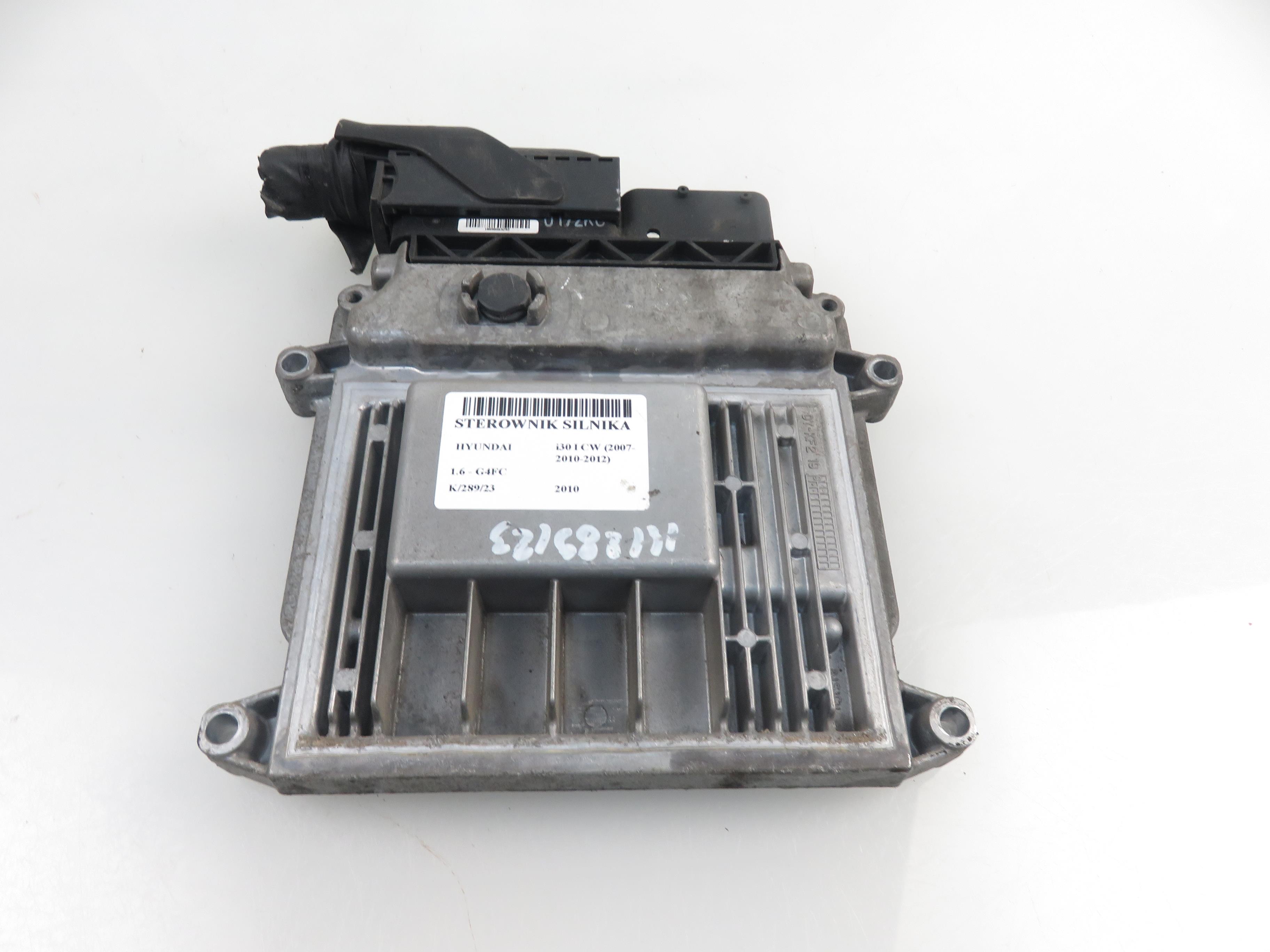 HYUNDAI i30 FD (1 generation) (2007-2012) Kontrollenhet 391122B202 17850708