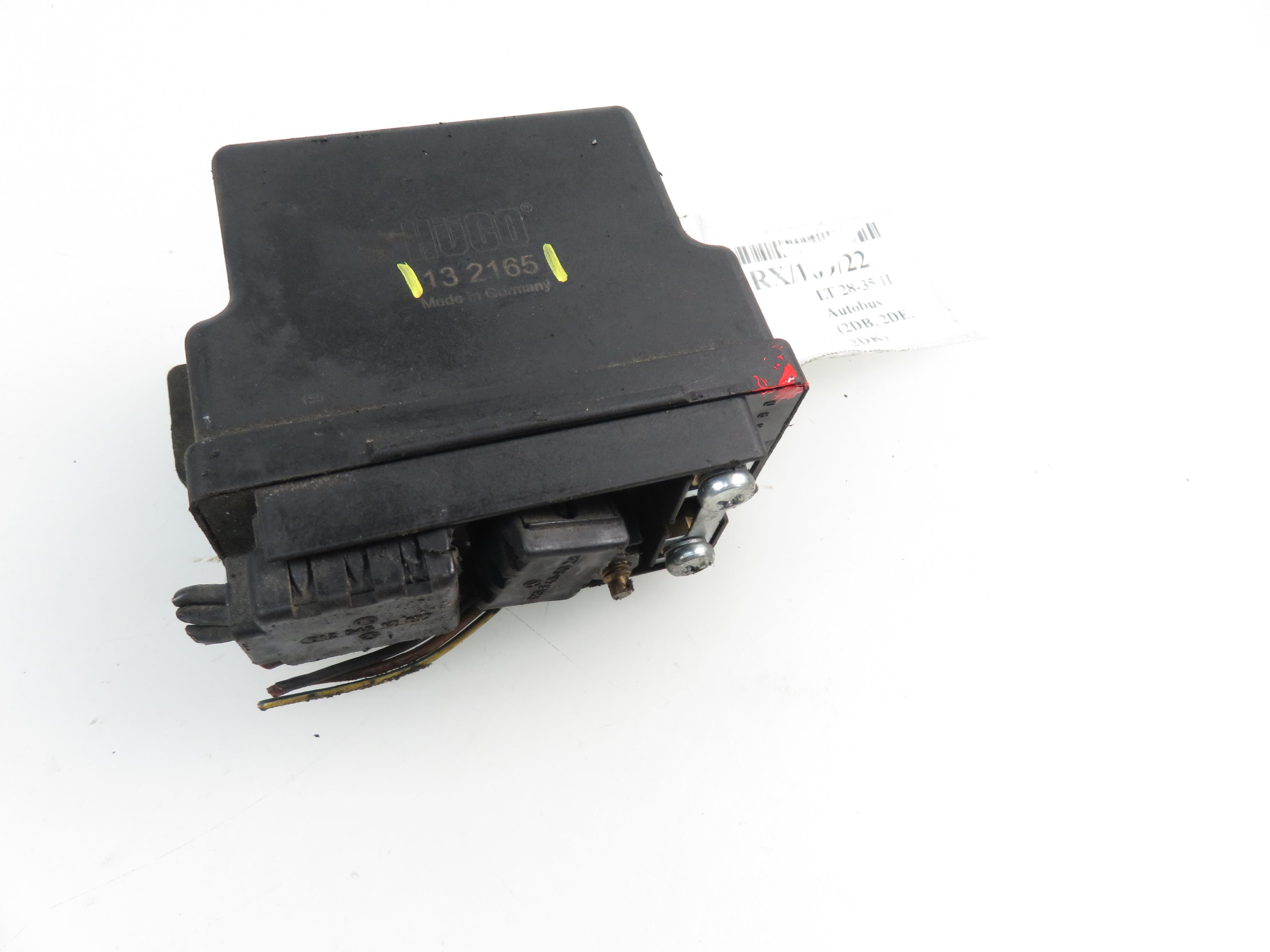 VOLKSWAGEN LT 2 generation (1996-2006) Relays 132165 21930517