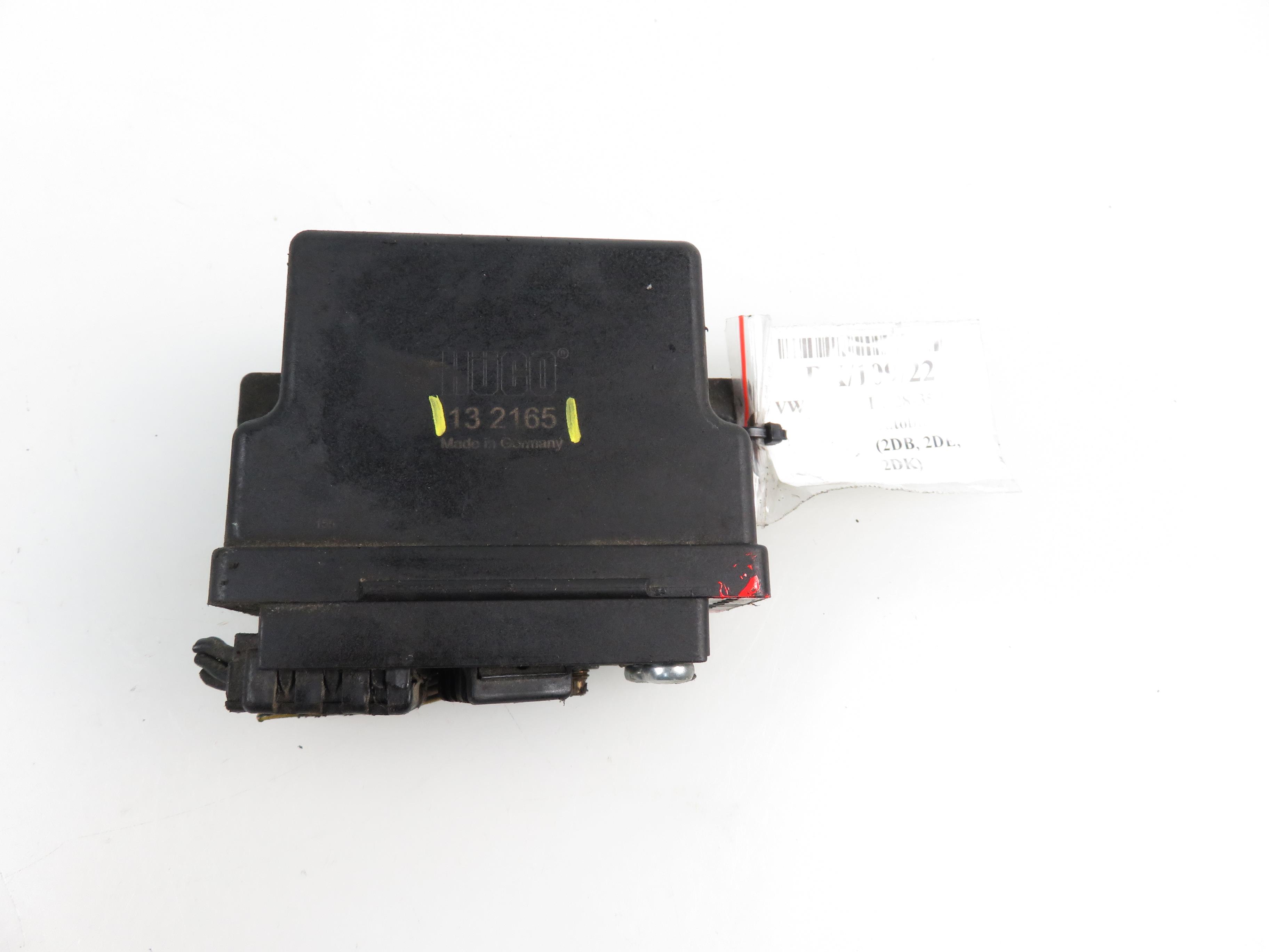 VOLKSWAGEN LT 2 generation (1996-2006) Relays 132165 21930517