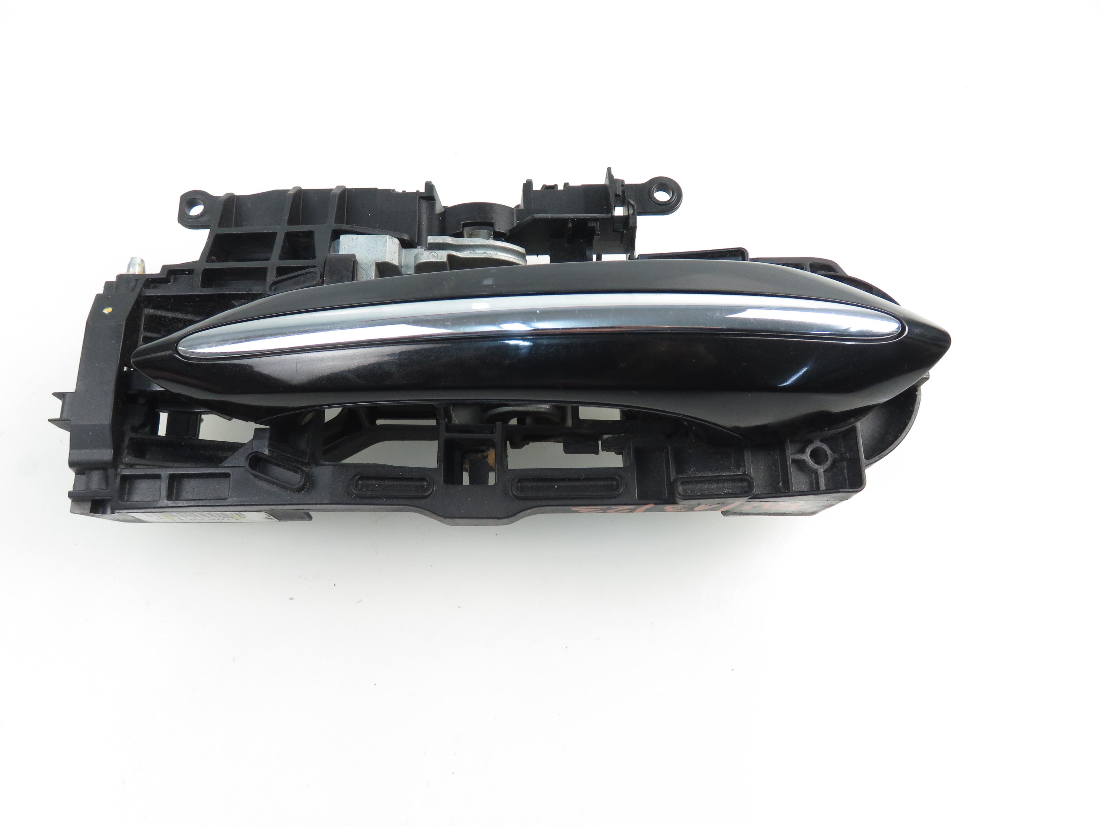 BMW 5 Series F10/F11 (2009-2017) Front Right Door Exterior Handle 7175650 21857326