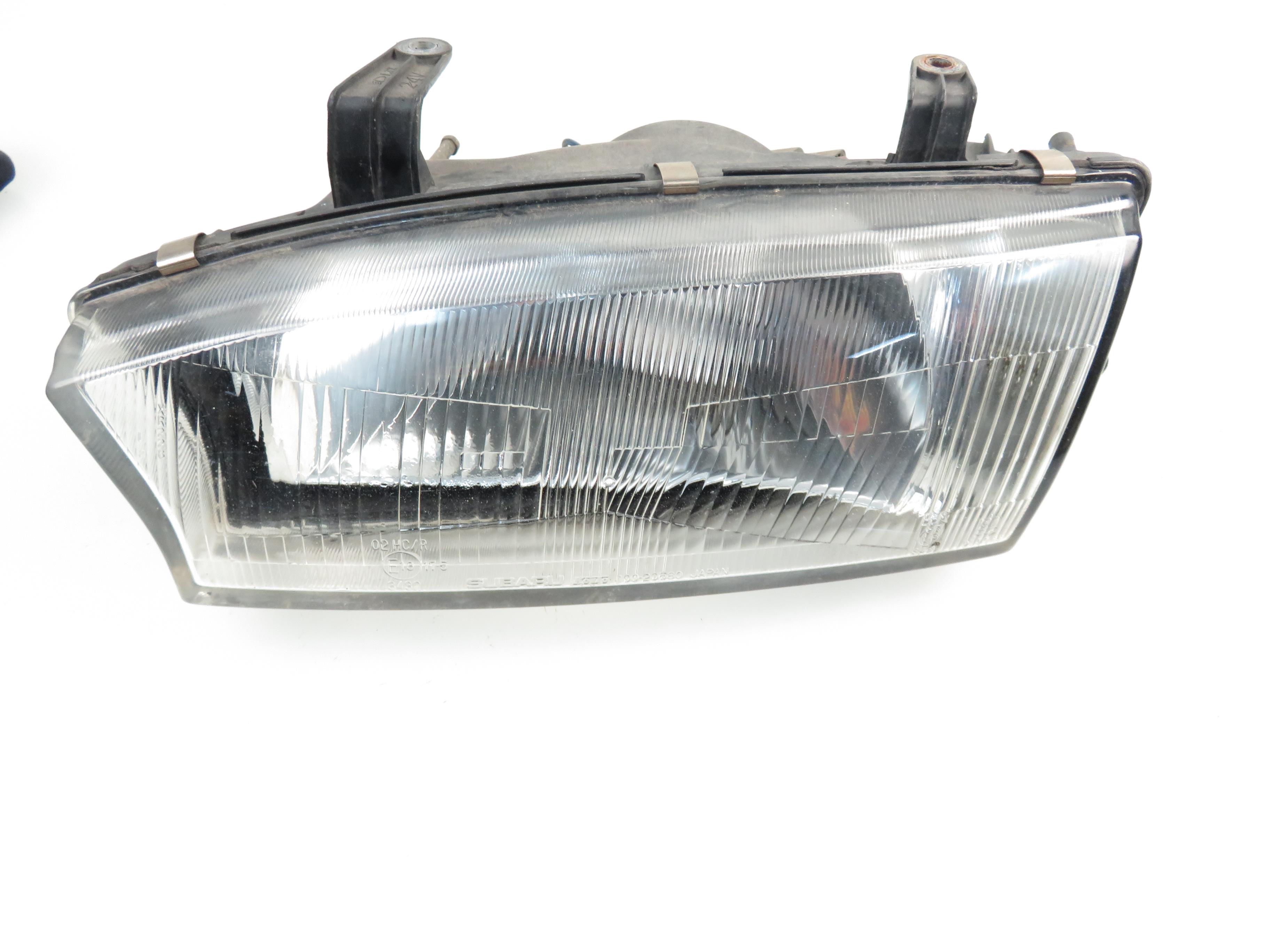 SUBARU Legacy 2 generation (1994-1999) Front Left Headlight 10020580 17938133