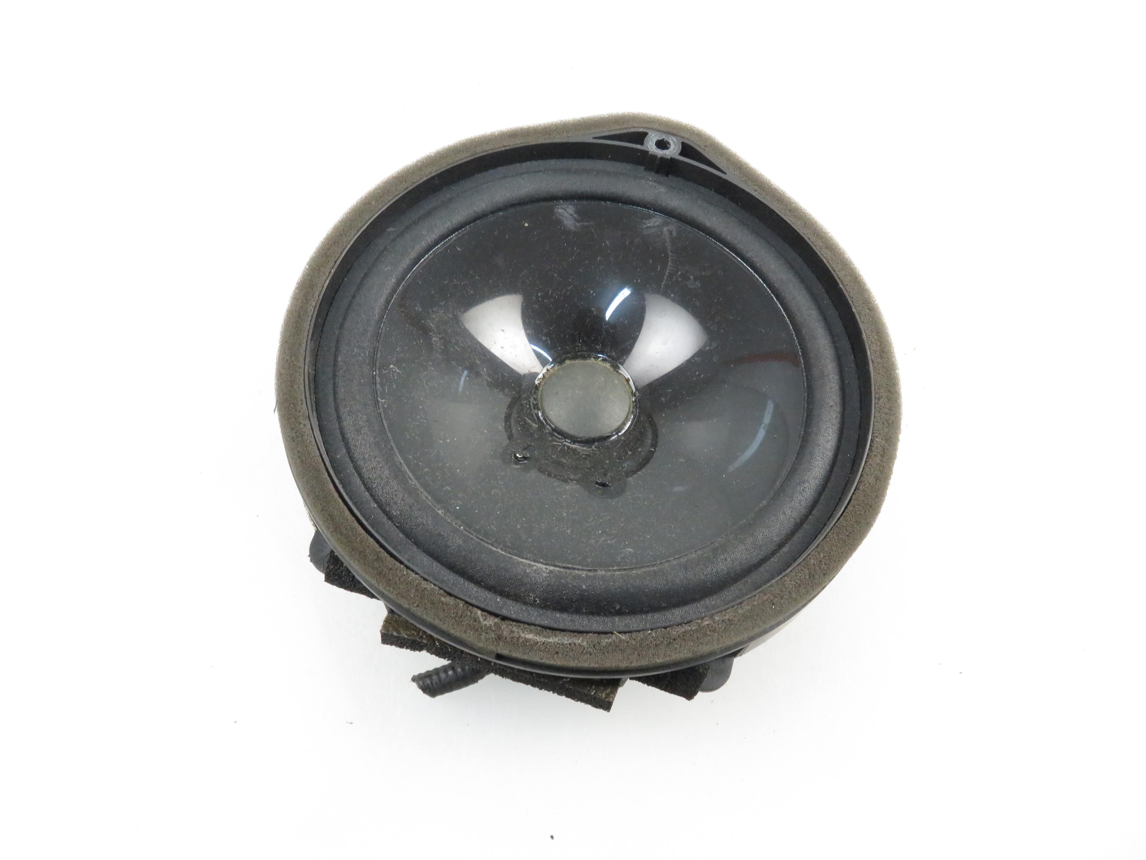 HONDA CR-Z 1 generation (2010-2019) Right Side Floor Speaker Woofer 18003401