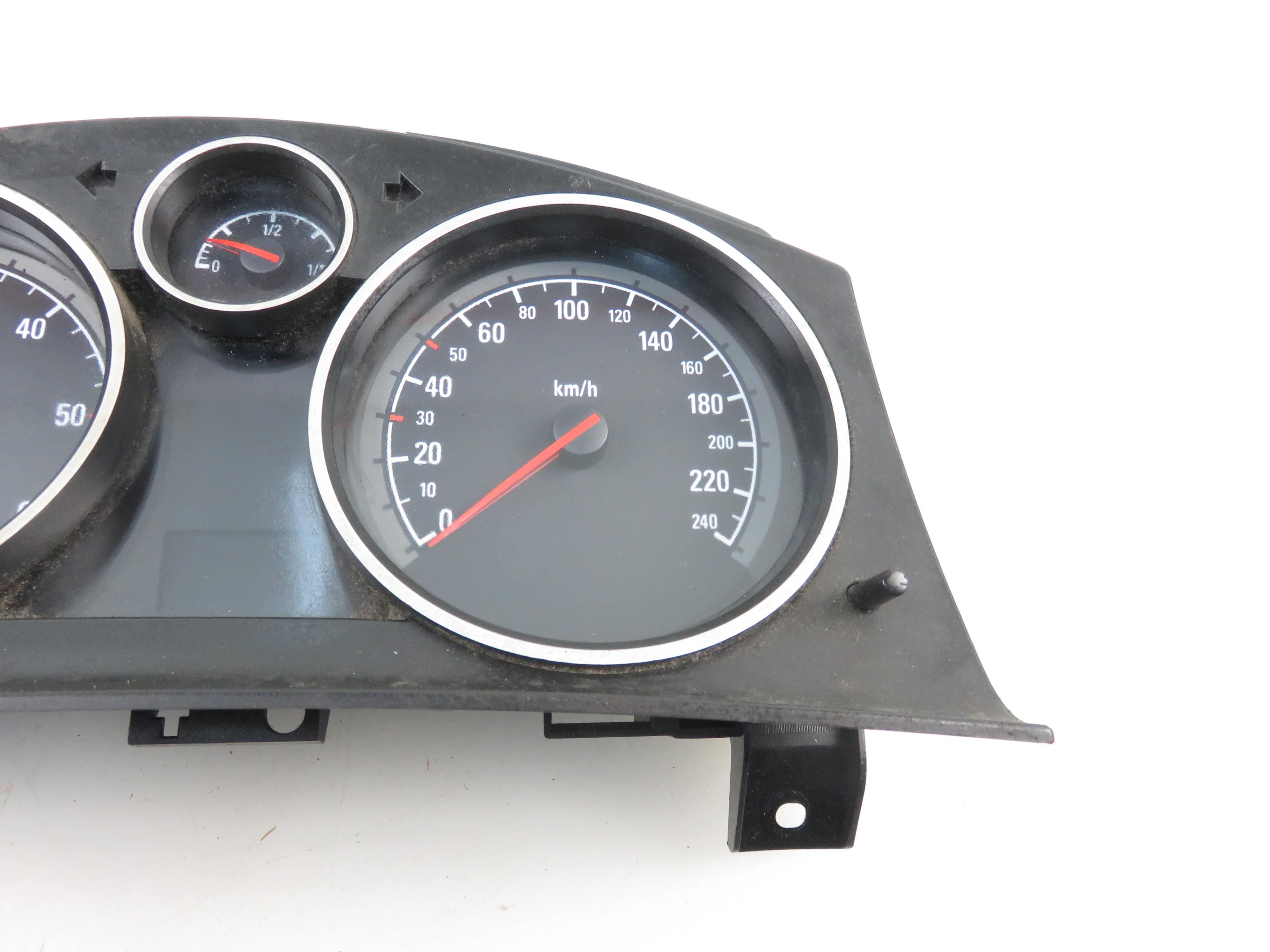 OPEL Astra H (2004-2014) Speedometer 13251615 18111734