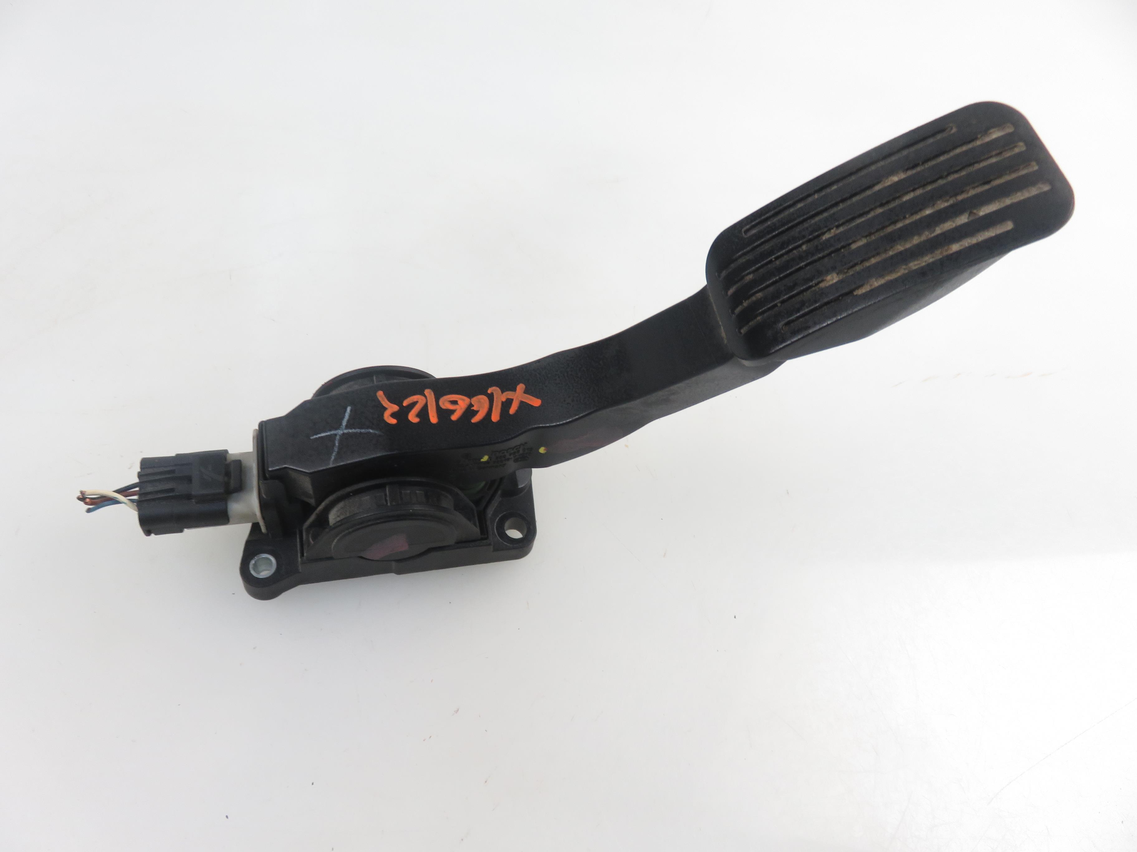 PEUGEOT 107 Peugeot 107 (2005-2014) Throttle Pedal 0280755019,F00C3E2429 21228839