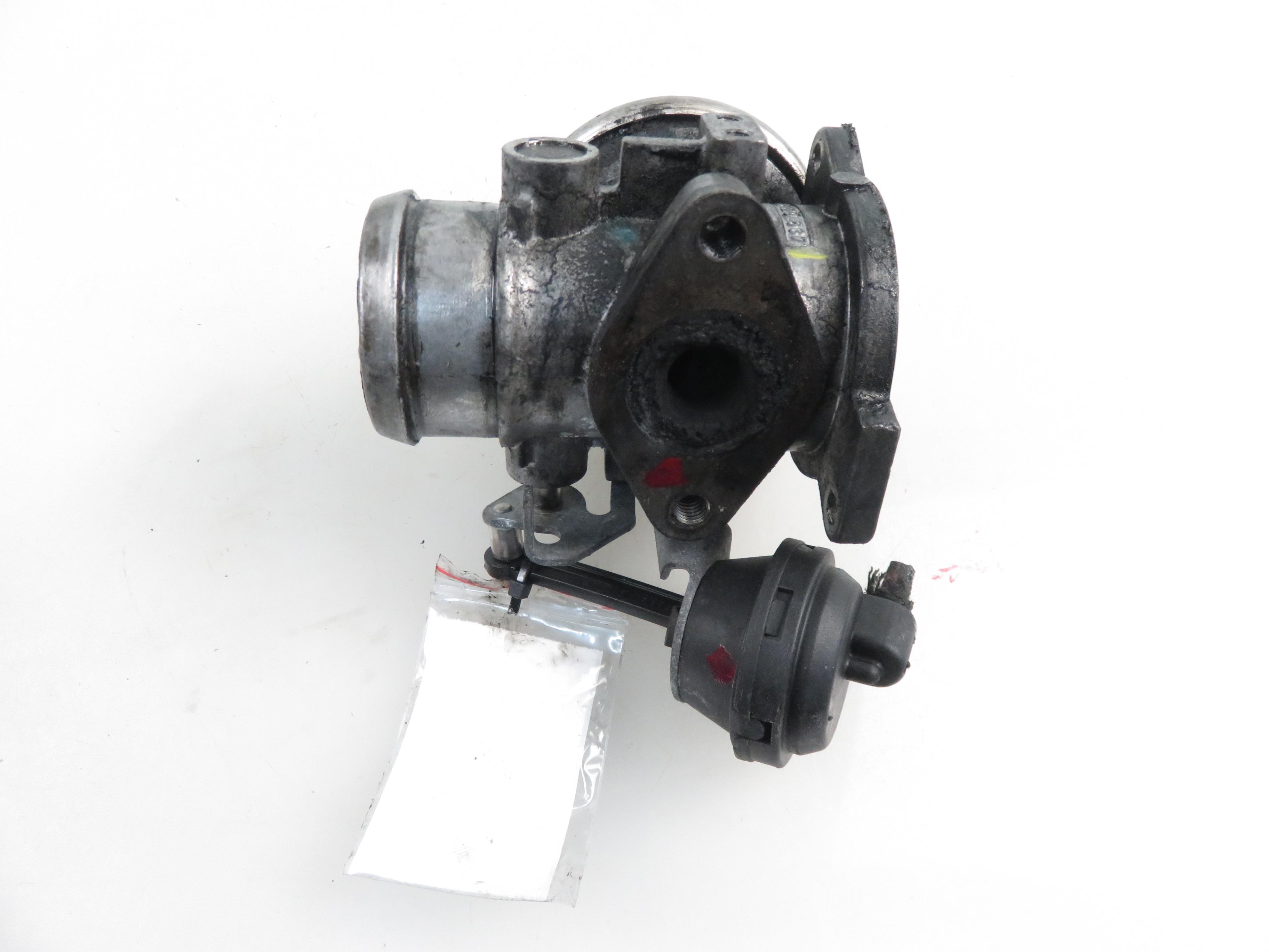 VOLKSWAGEN Golf 4 generation (1997-2006) EGR vārsts 038131501A, 038129637 21930880