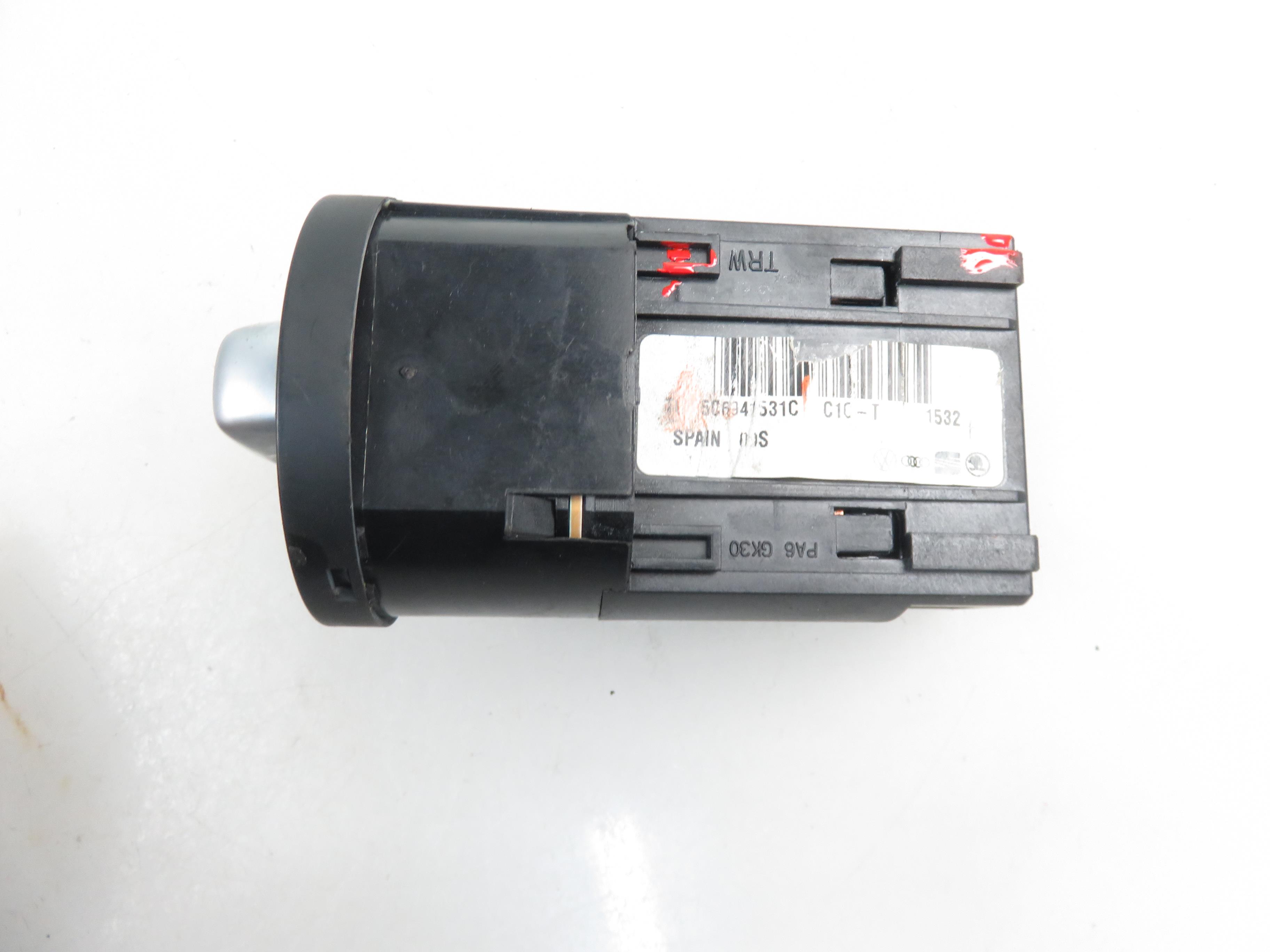 VOLKSWAGEN Jetta 6 generation (2010-2018) Headlight Switch Control Unit 5C6941531C 21930775