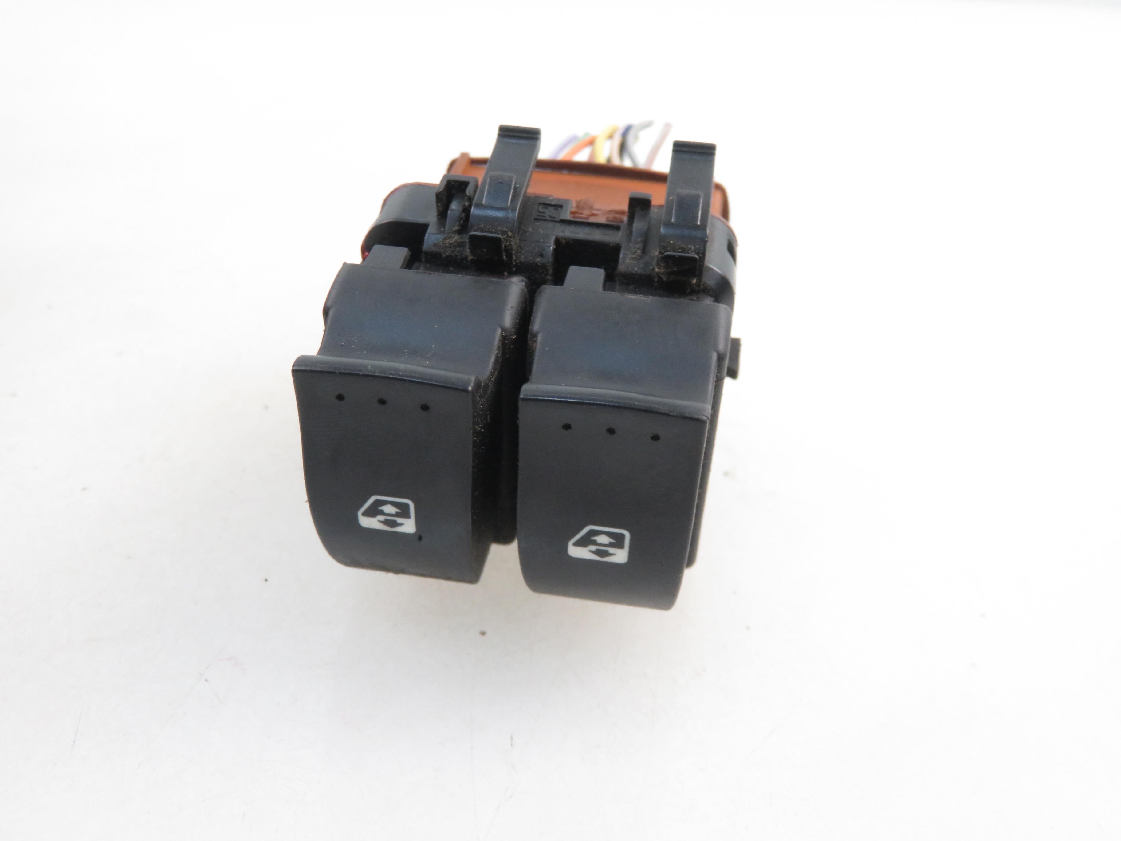 RENAULT Scenic 2 generation (2003-2010) Front Left Door Window Switch 156018070 21228822