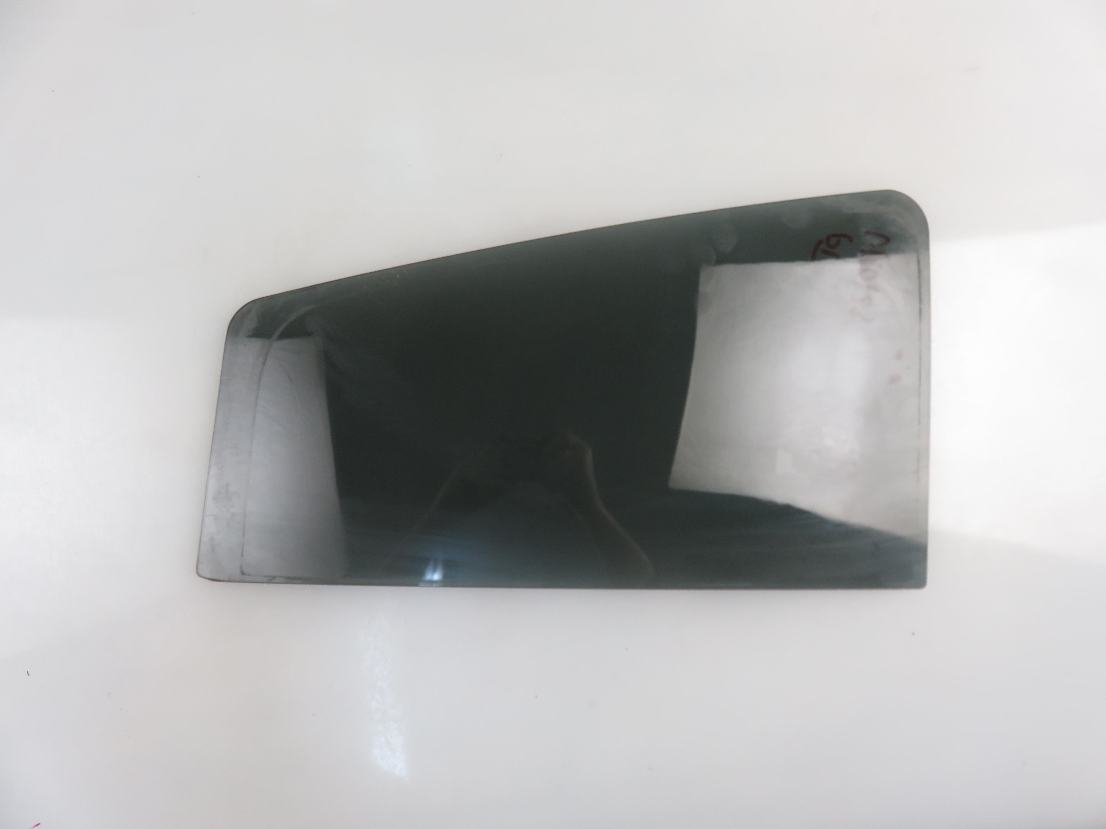 NISSAN Pathfinder R51 (2004-2014) Front Right Door Window 21230639