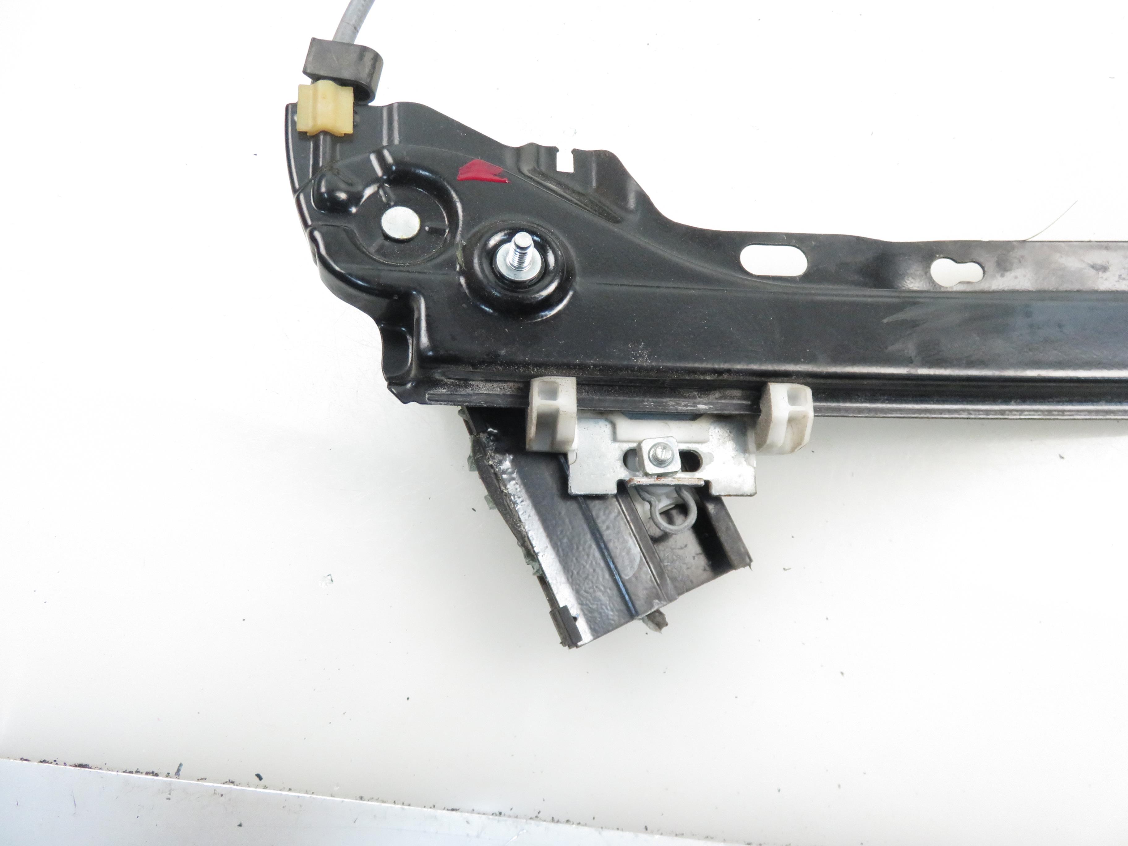 BMW 3 Series E90/E91/E92/E93 (2004-2013) Ridicător de geam ușă dreapta față 7193456 21858499