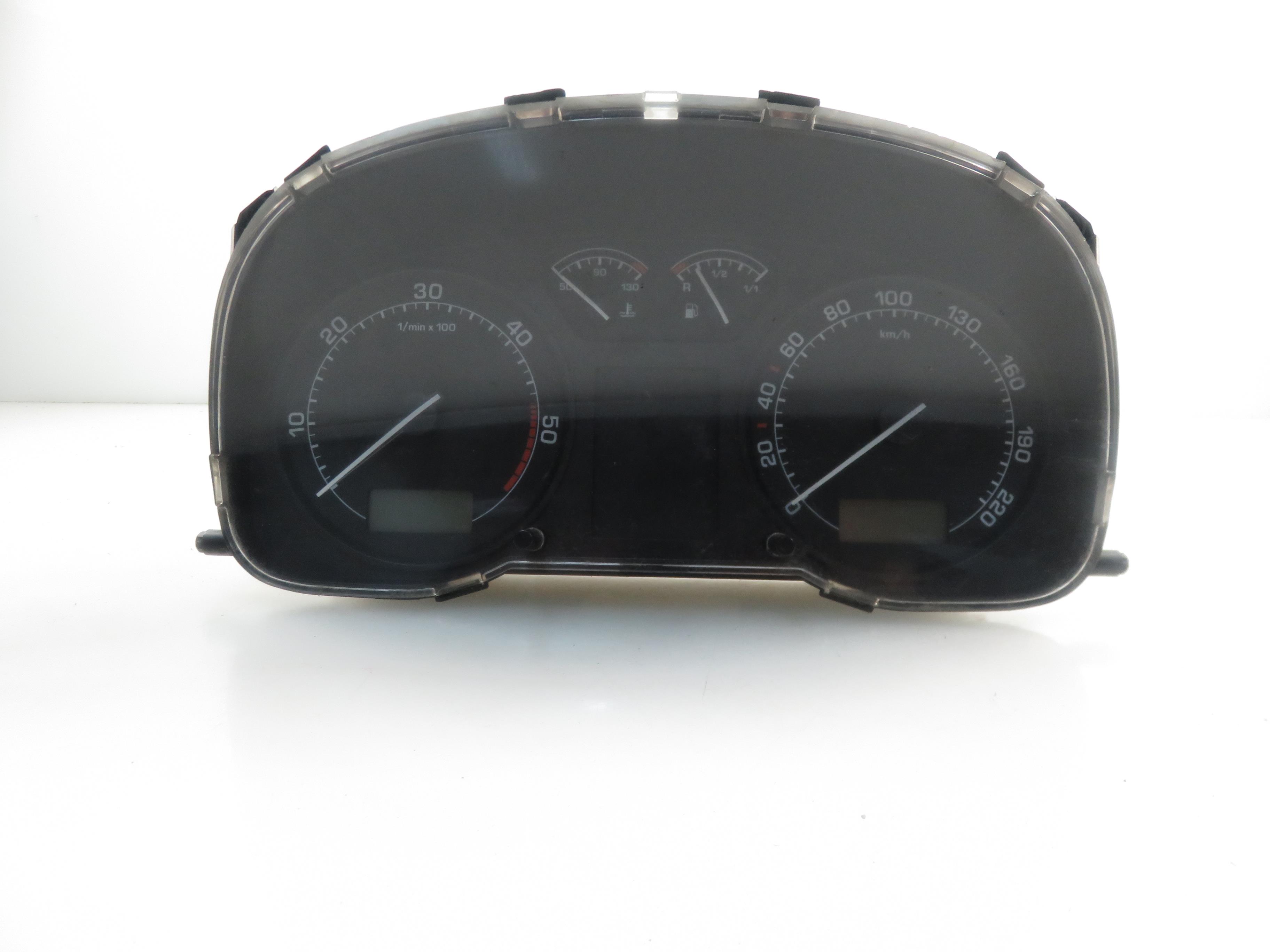SKODA Octavia 1 generation (1996-2010) Speedometer 1U0920811F 20240443
