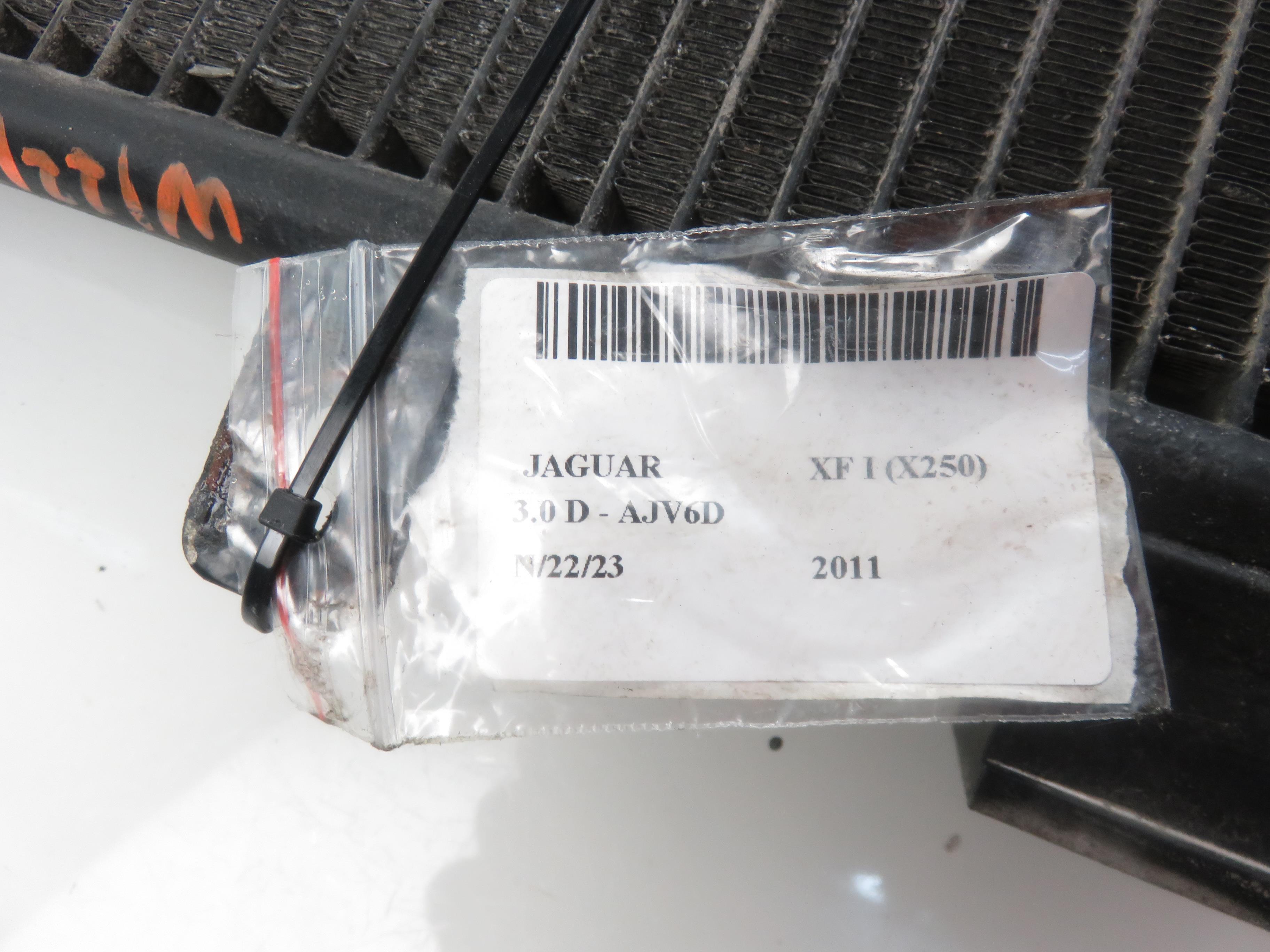 JAGUAR XF 1 generation  (2011-2016) Радиатор кондиционера 8X2319C600AA 20241083