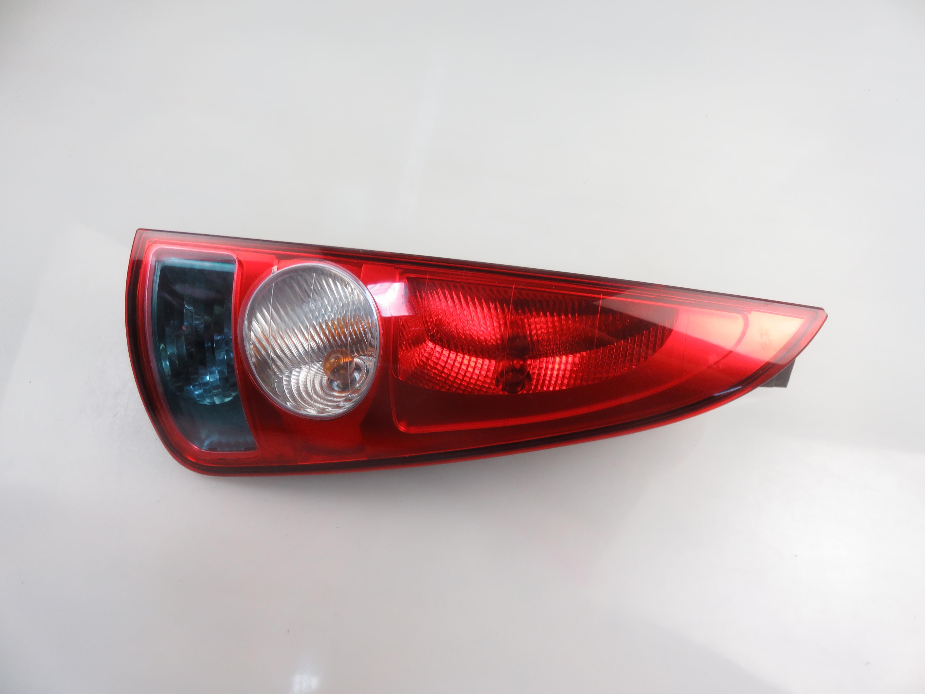 RENAULT Espace 4 generation (2002-2014) Rear Right Taillight Lamp 8200027152 21228792