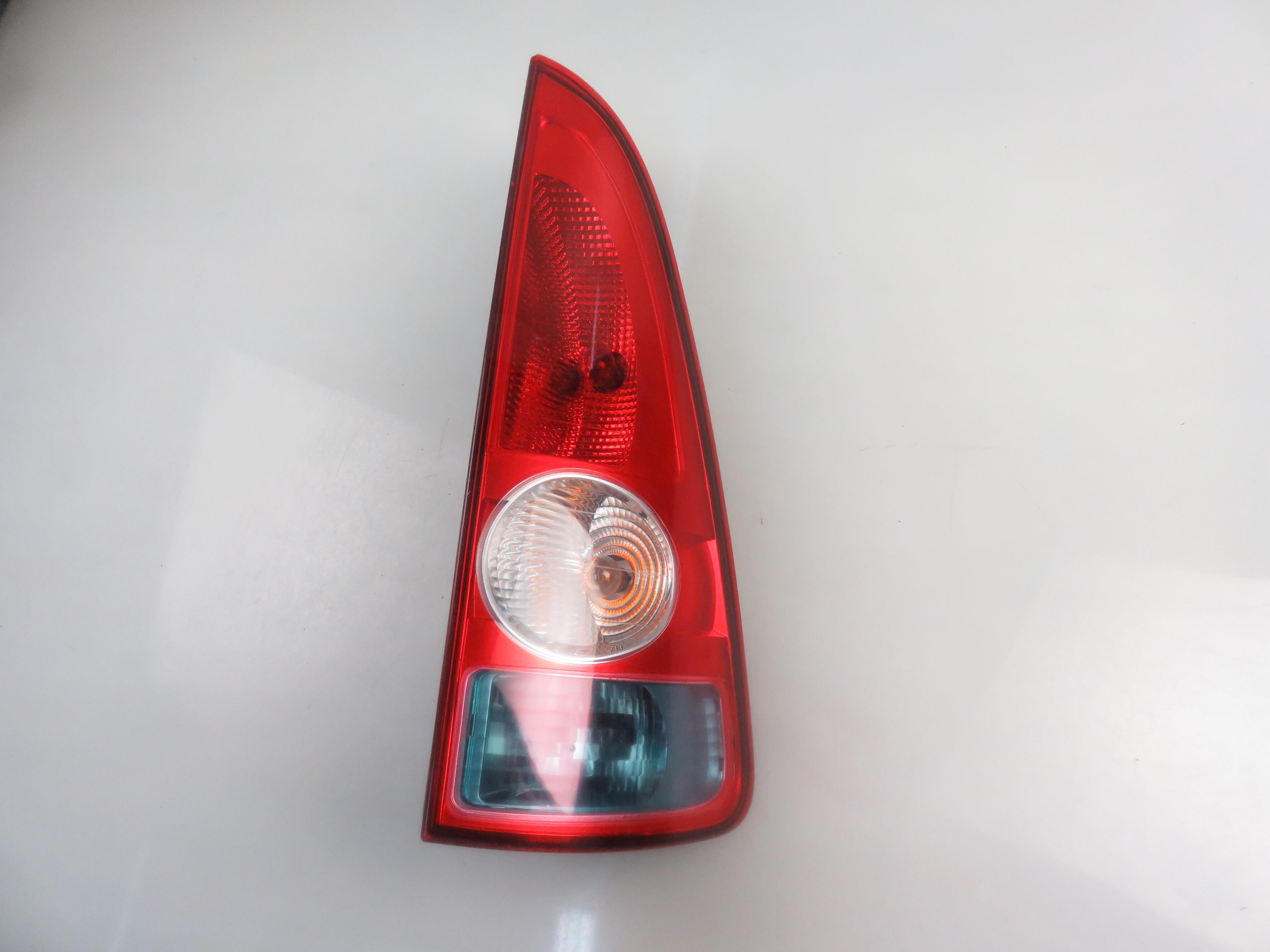 RENAULT Espace 4 generation (2002-2014) Rear Right Taillight Lamp 8200027152 21228792