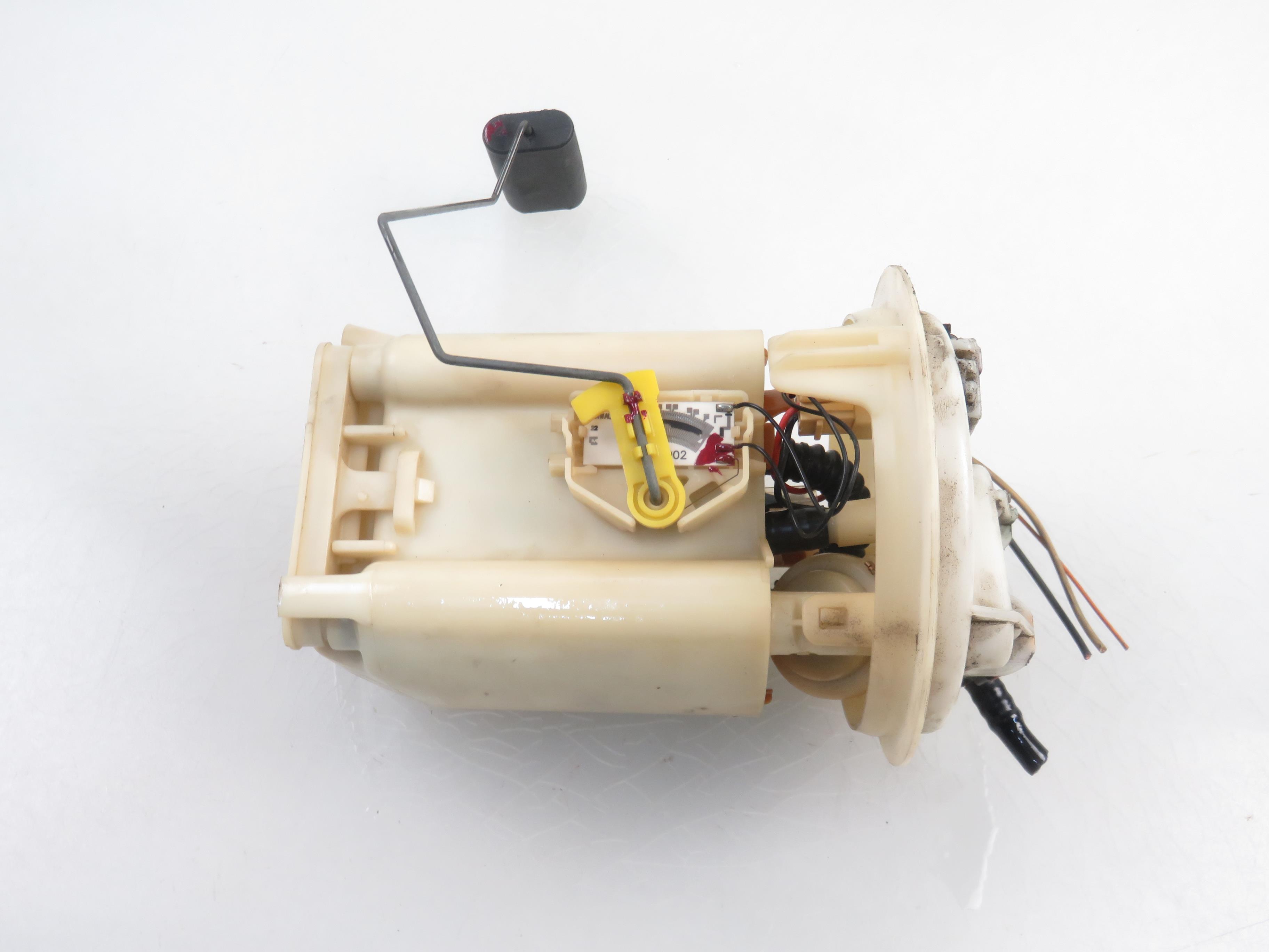 RENAULT Clio 2 generation (1998-2013) Fuel Pump 8200027963, 09745659903 20781599