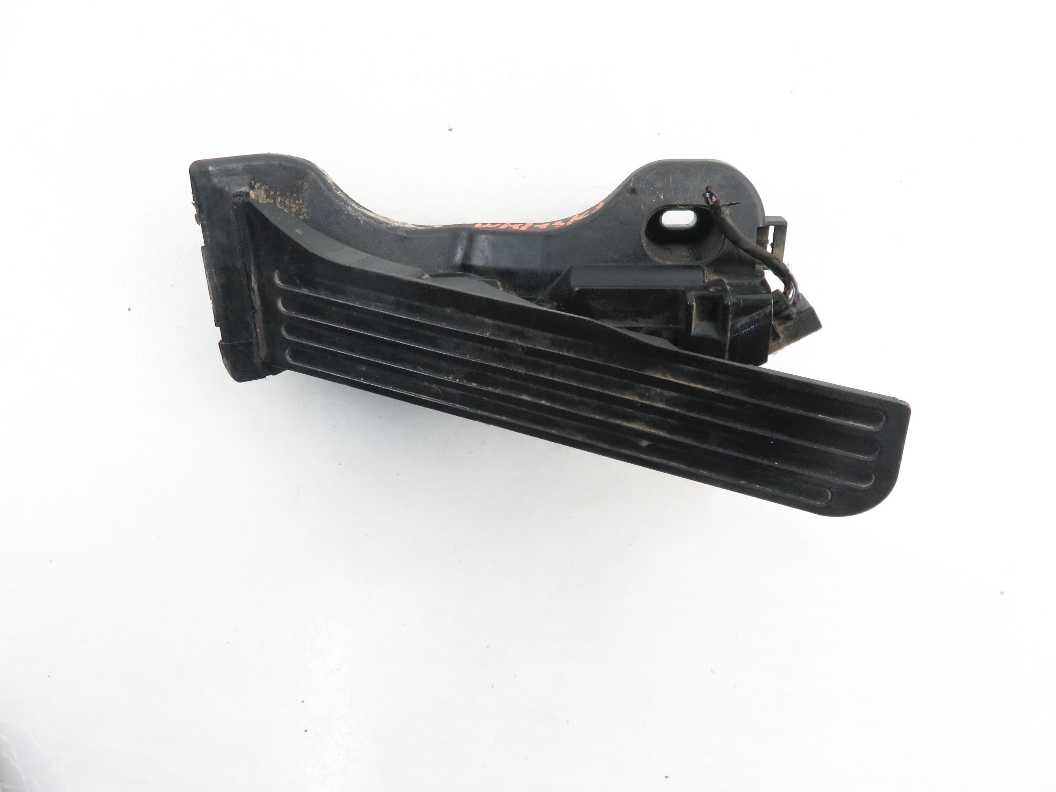 VOLKSWAGEN Passat B6 (2005-2010) Throttle Pedal 1K1723503L, 6PV00860001 21932656