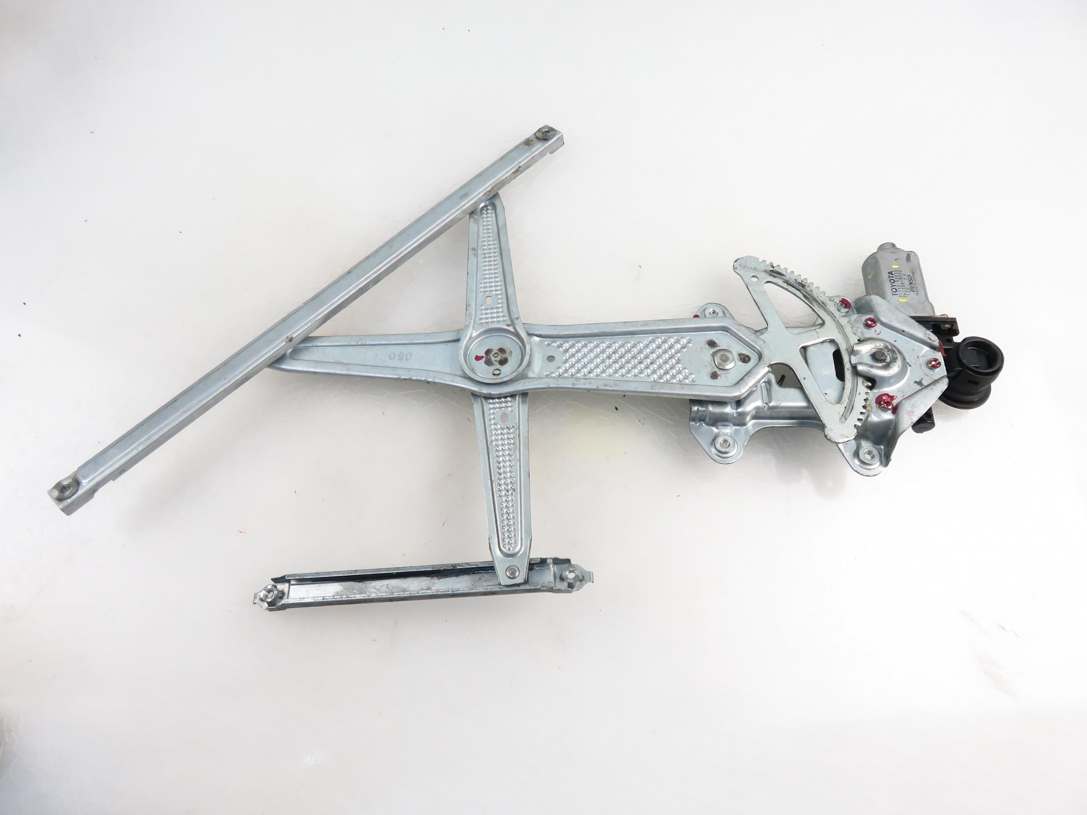 TOYOTA Yaris 1 generation (1999-2005) Front Right Door Window Regulator 8571052030 21230142