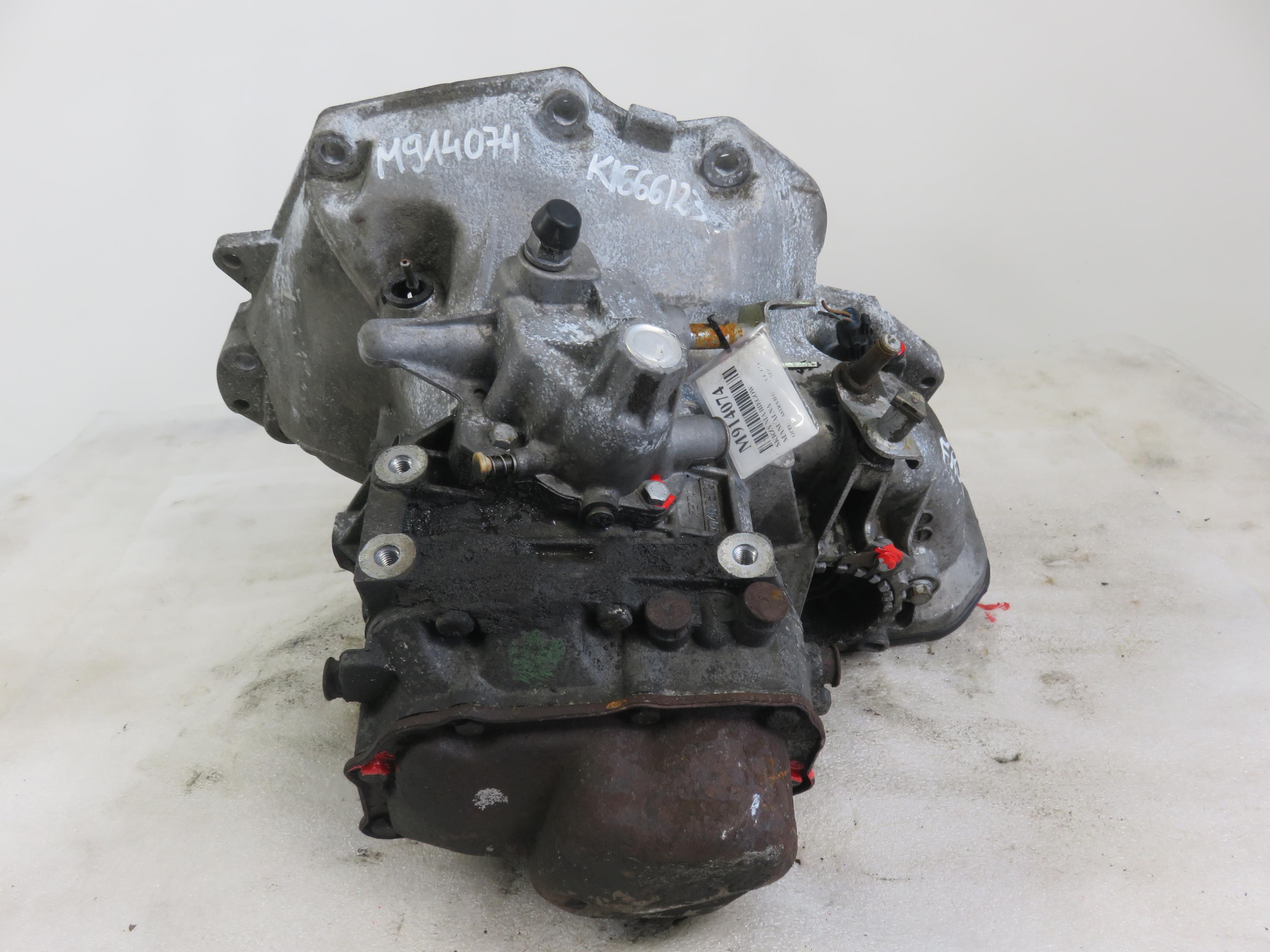 OPEL Astra H (2004-2014) Коробка передач F13C394 20943711