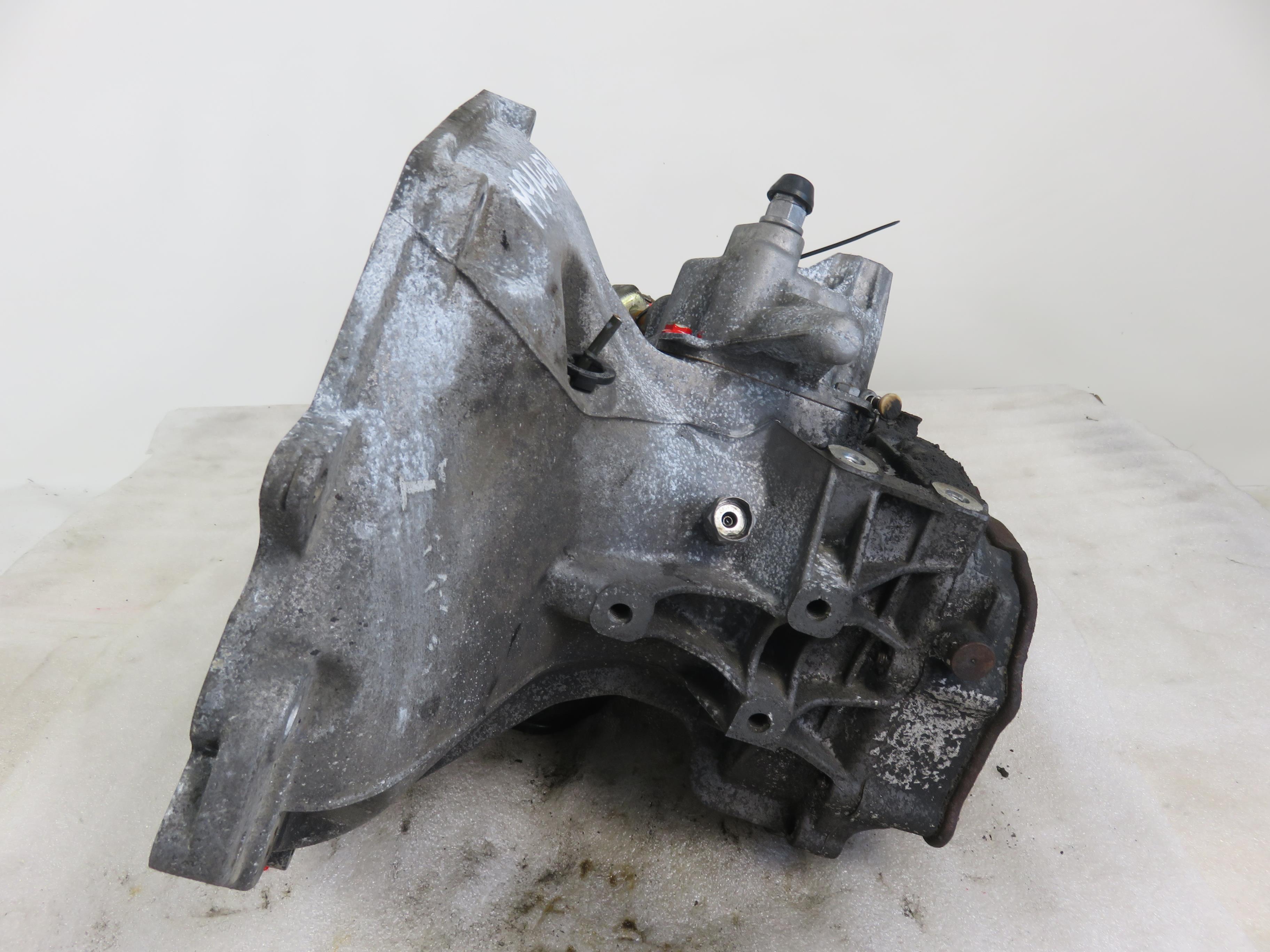 OPEL Astra H (2004-2014) Коробка передач F13C394 20943711