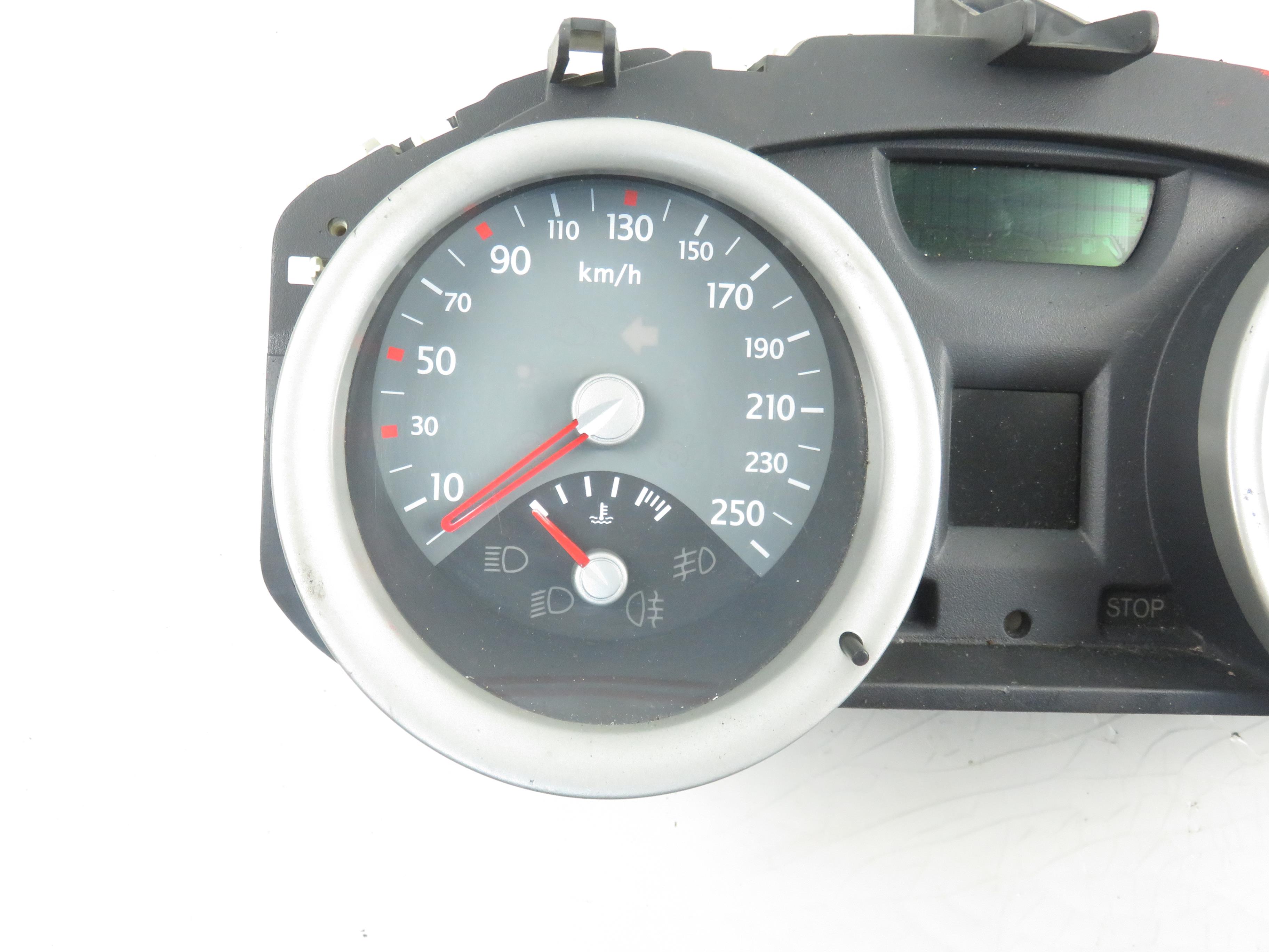 RENAULT Megane 1 generation (1995-2003) Speedometer 8200170524E 21230949