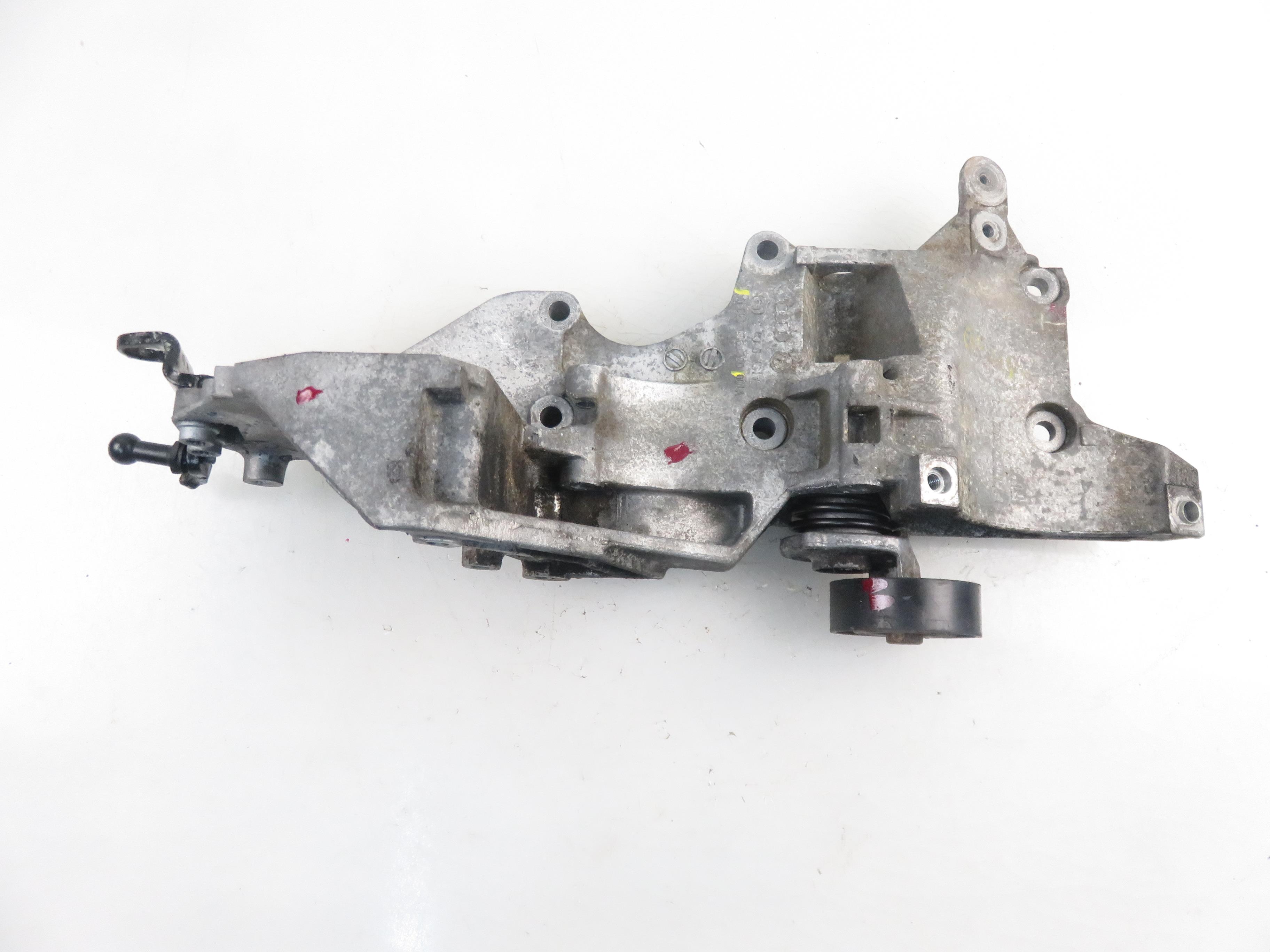 VOLKSWAGEN Passat Variant 1 generation (2010-2024) Alternator bracket 03L903139D 21930806