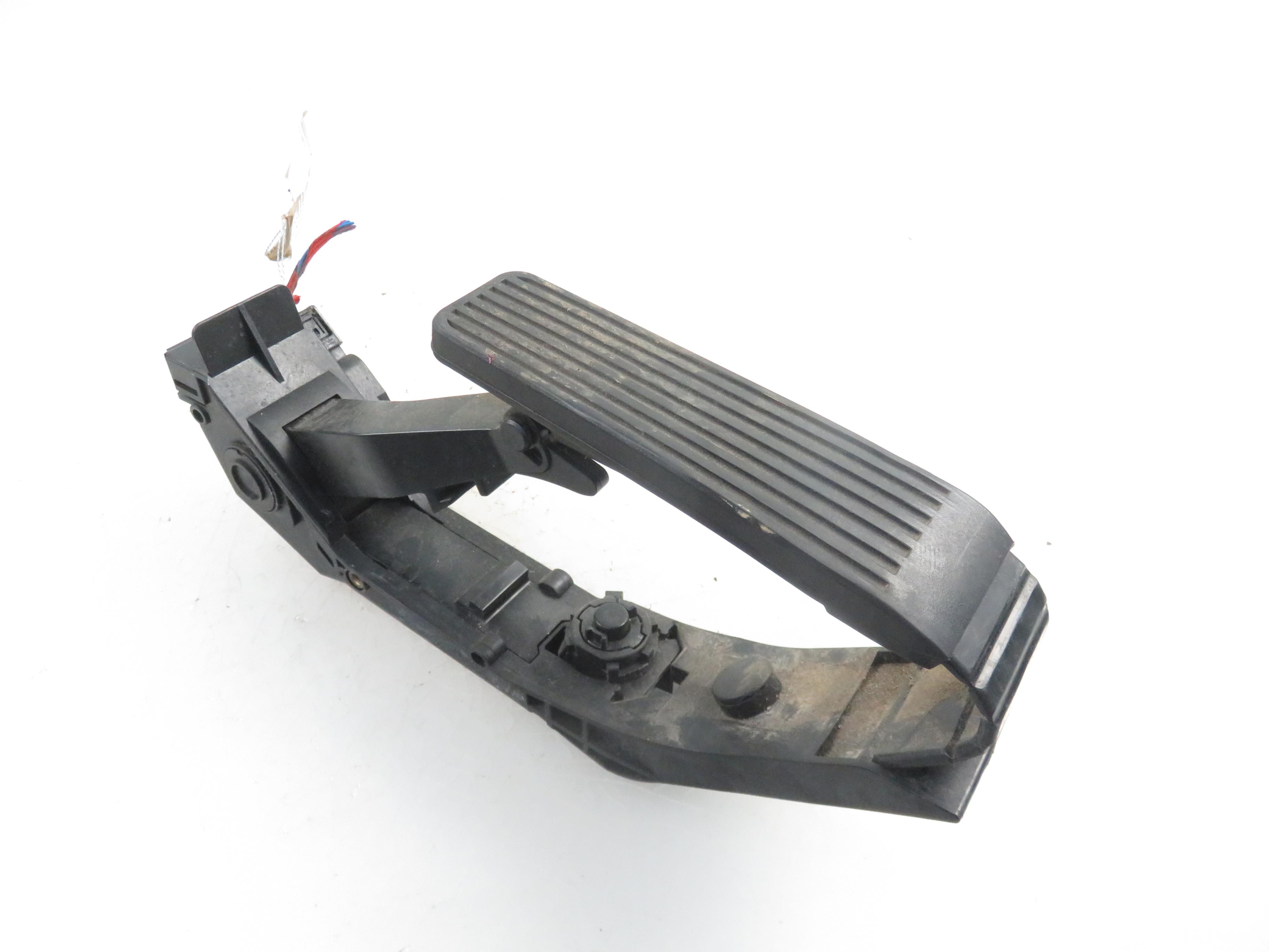 MERCEDES-BENZ E-Class W211/S211 (2002-2009) Throttle Pedal 2113000504 20781479