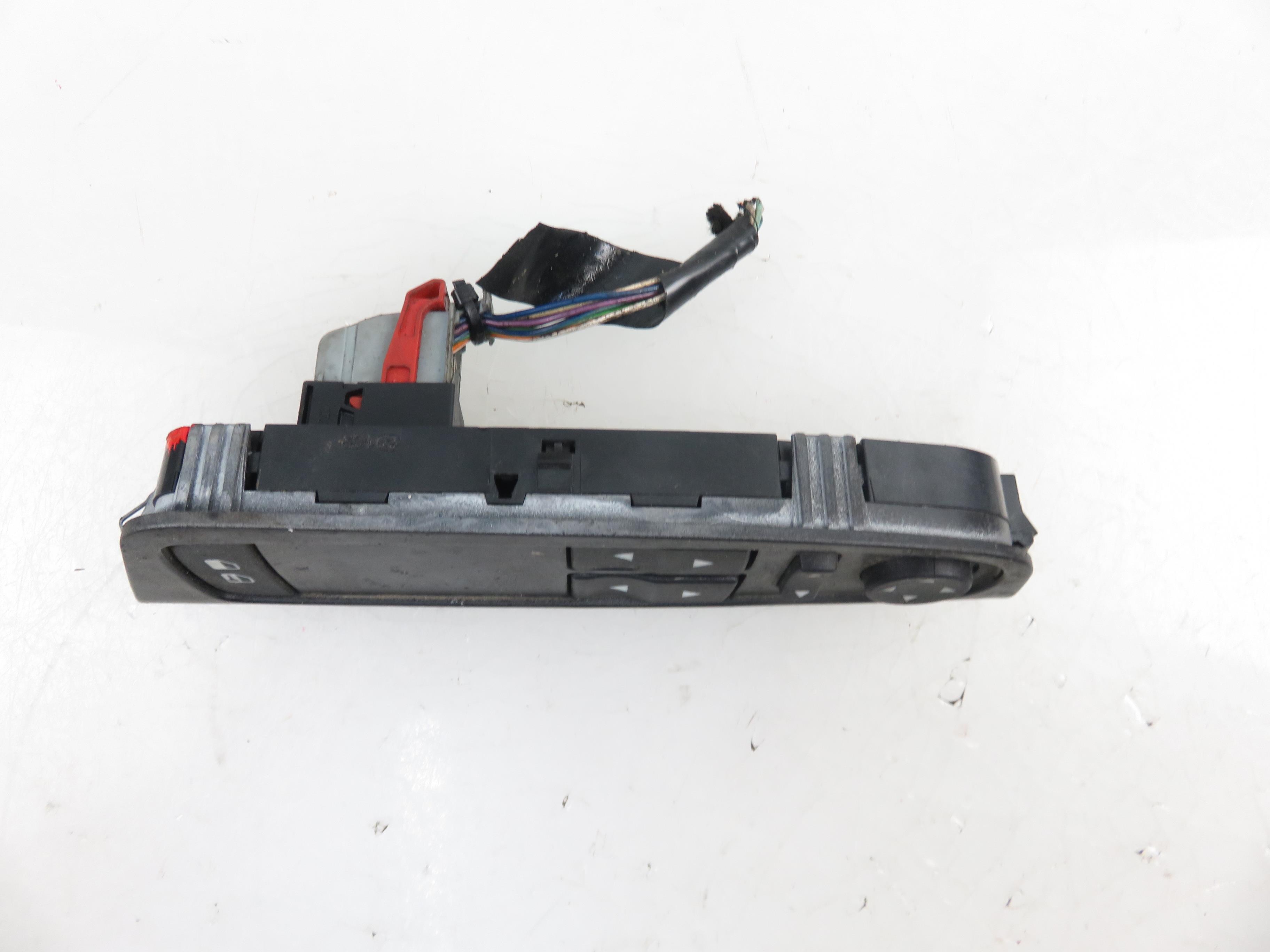 FIAT Stilo 1 generation (2001-2010) Front Left Door Window Switch B569 21230882