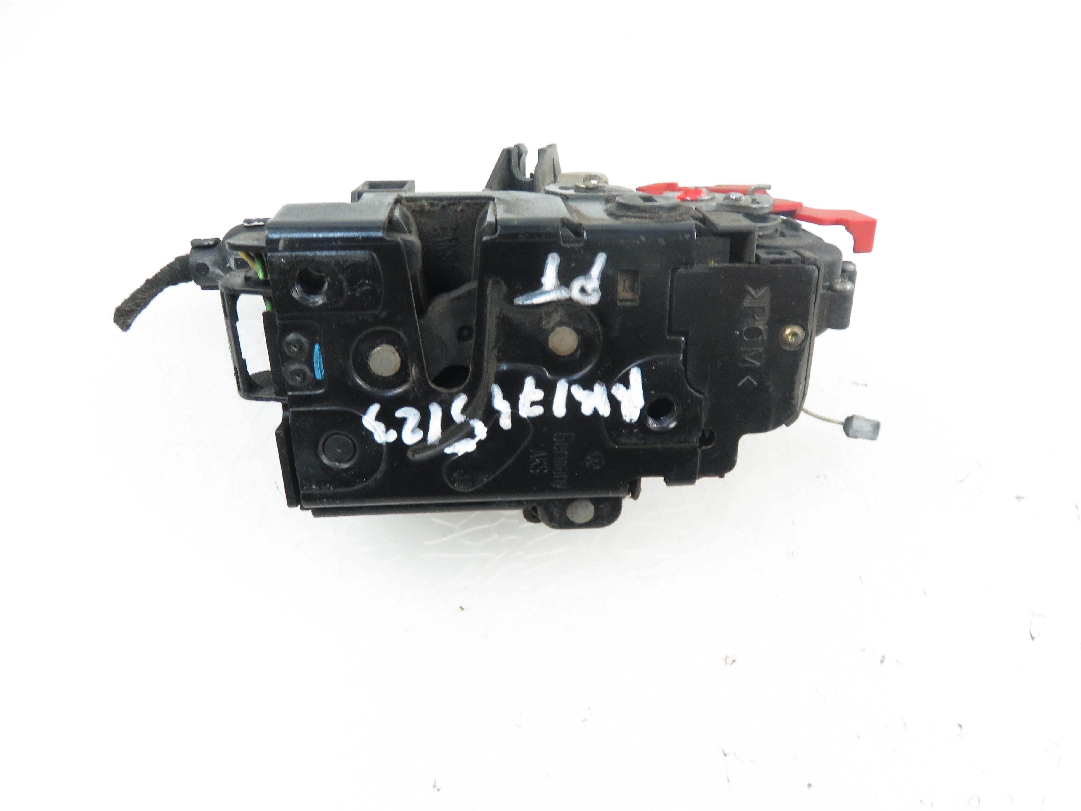 VOLKSWAGEN Touran 1 generation (2003-2015) Rear Right Door Lock 7L0839016 21931772