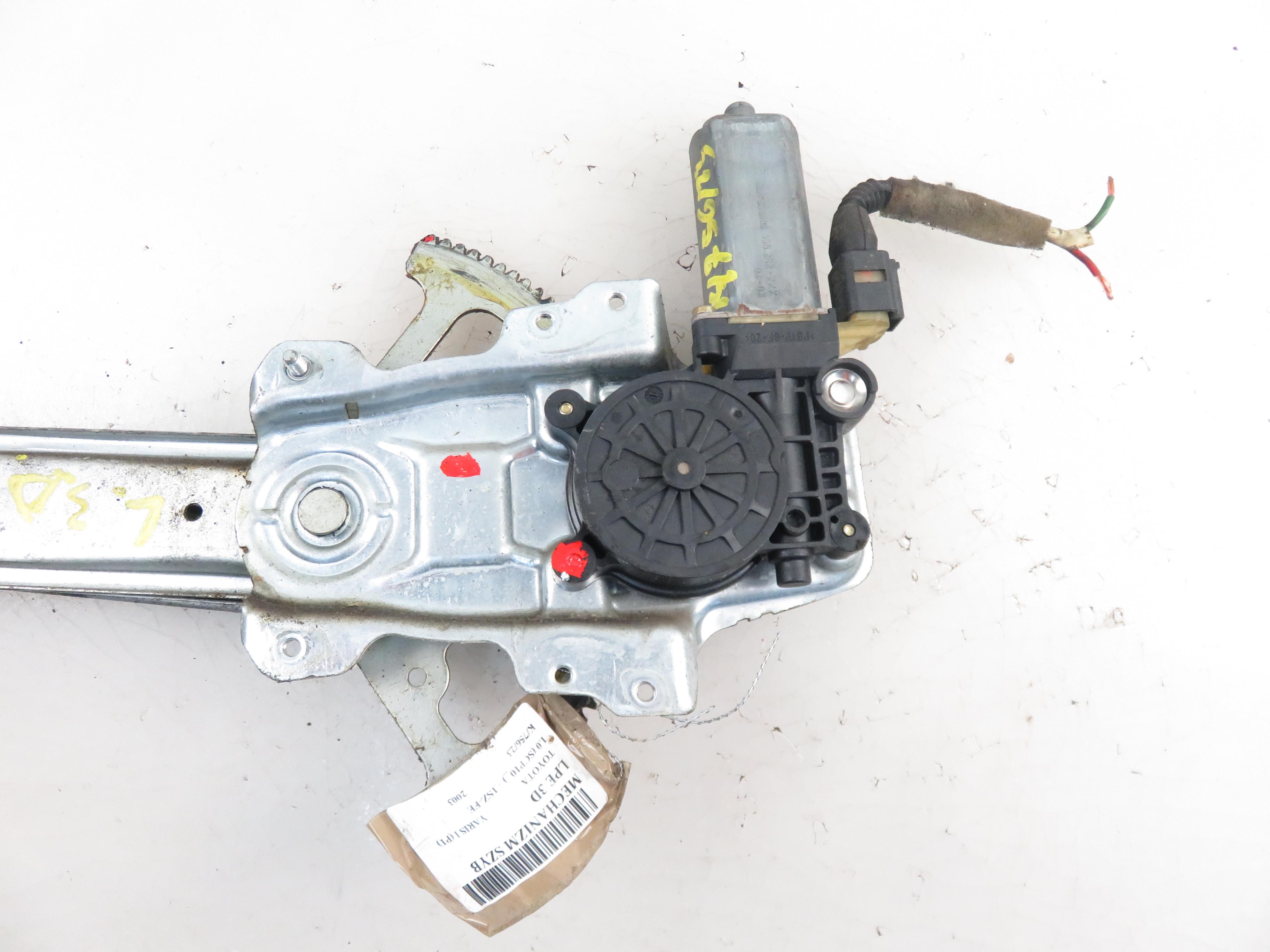 TOYOTA Yaris 1 generation (1999-2005) Front Left Door Window Regulator 0130822018 21232428