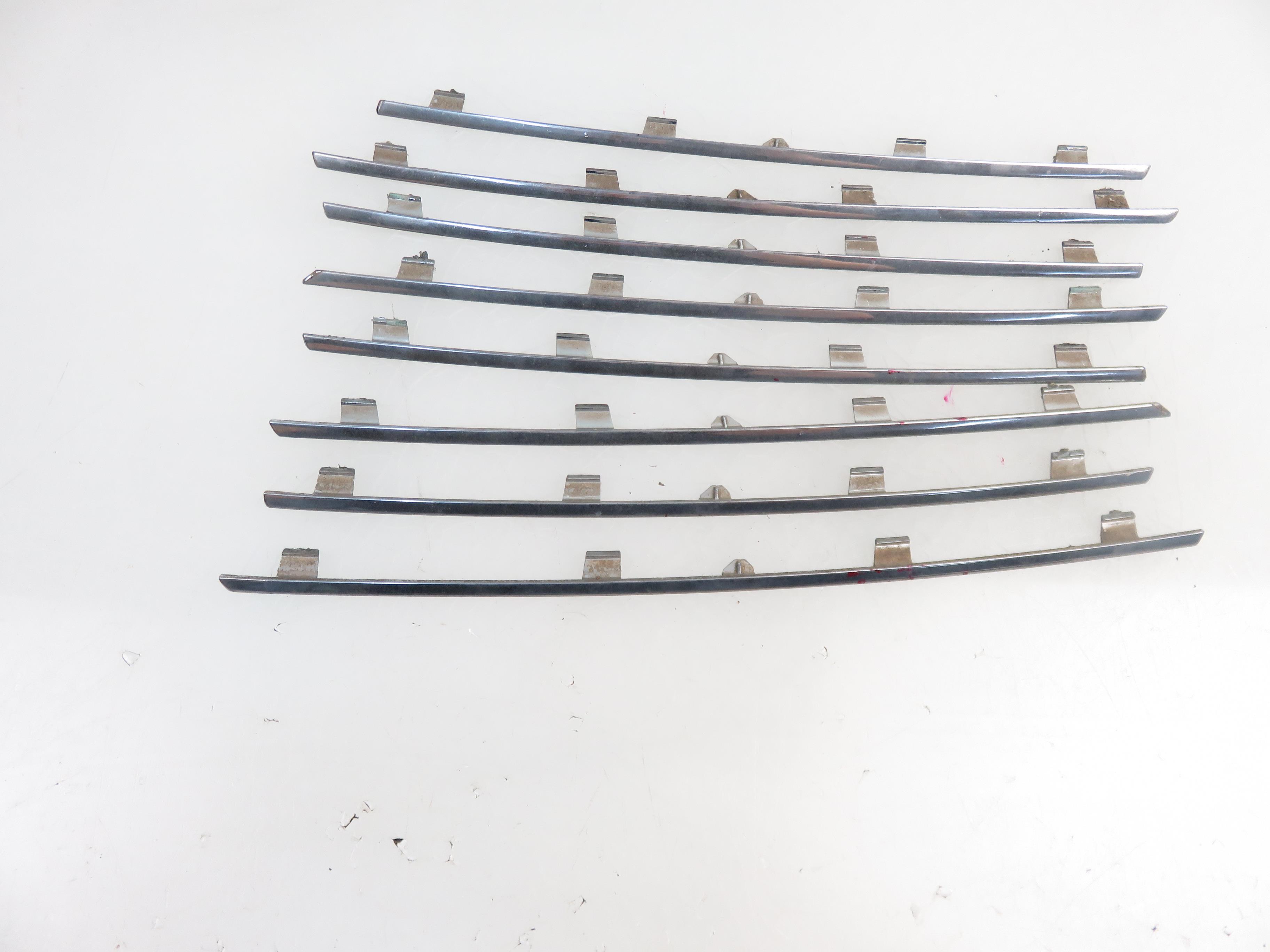 VOLKSWAGEN Passat B5 (1996-2005) Grilles 3B0853601C, 3B0853761A 20781356