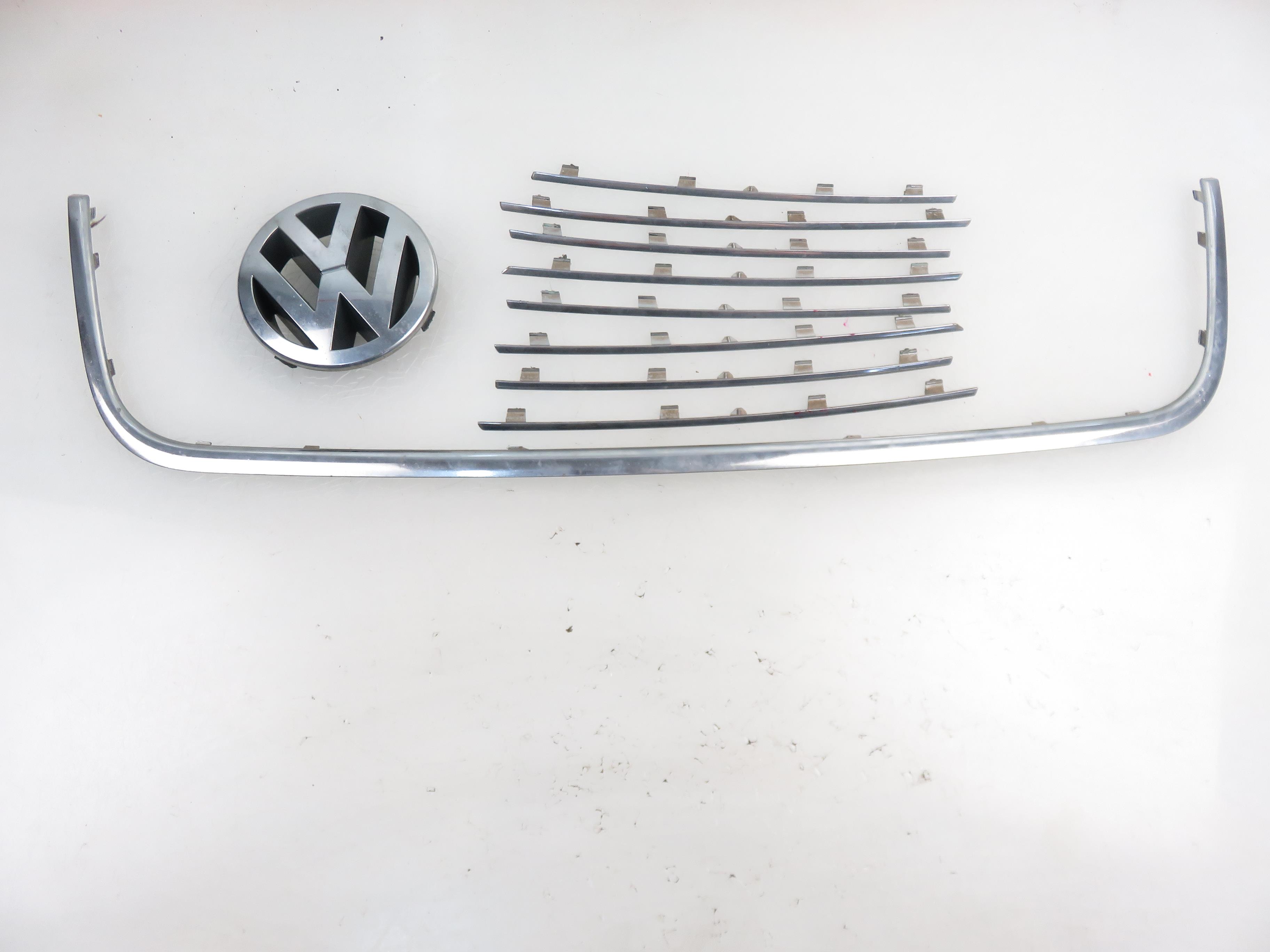 VOLKSWAGEN Passat B5 (1996-2005) Grilles 3B0853601C, 3B0853761A 20781356