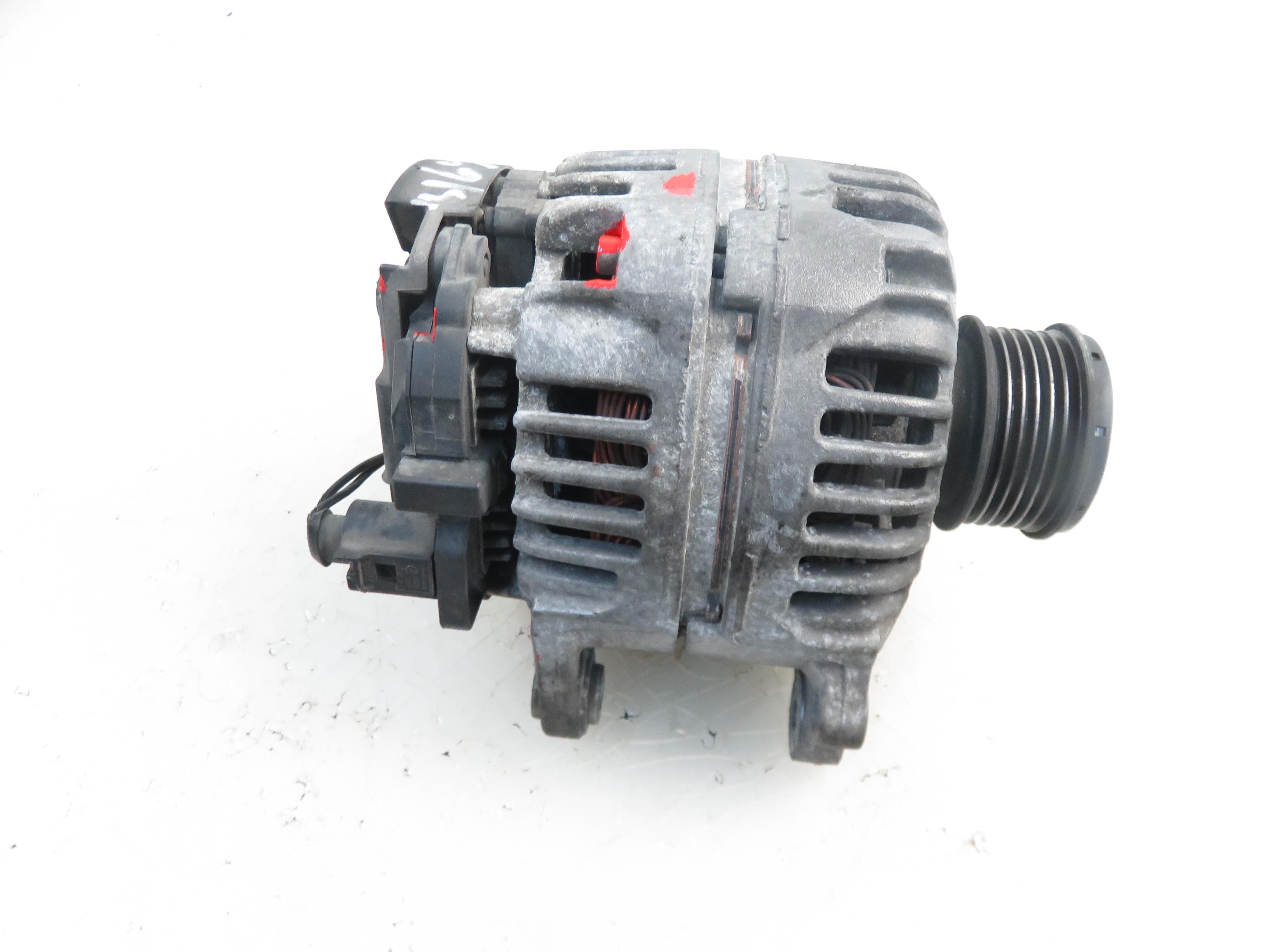 VOLKSWAGEN Golf 4 generation (1997-2006) Alternator 037903025E, 0124315004 20840089