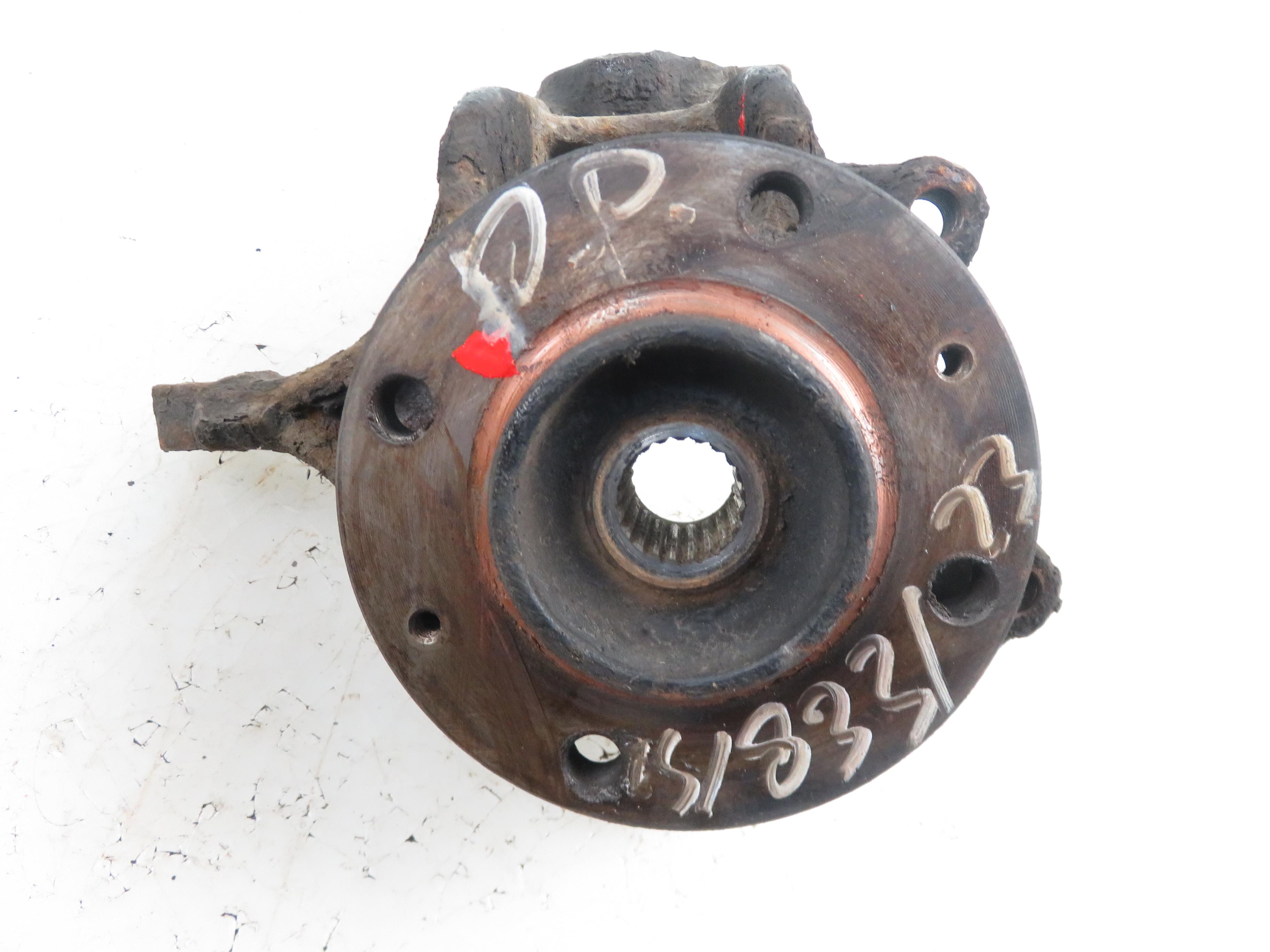 CITROËN C3 1 generation (2002-2010) Front Right Wheel Hub 21860228