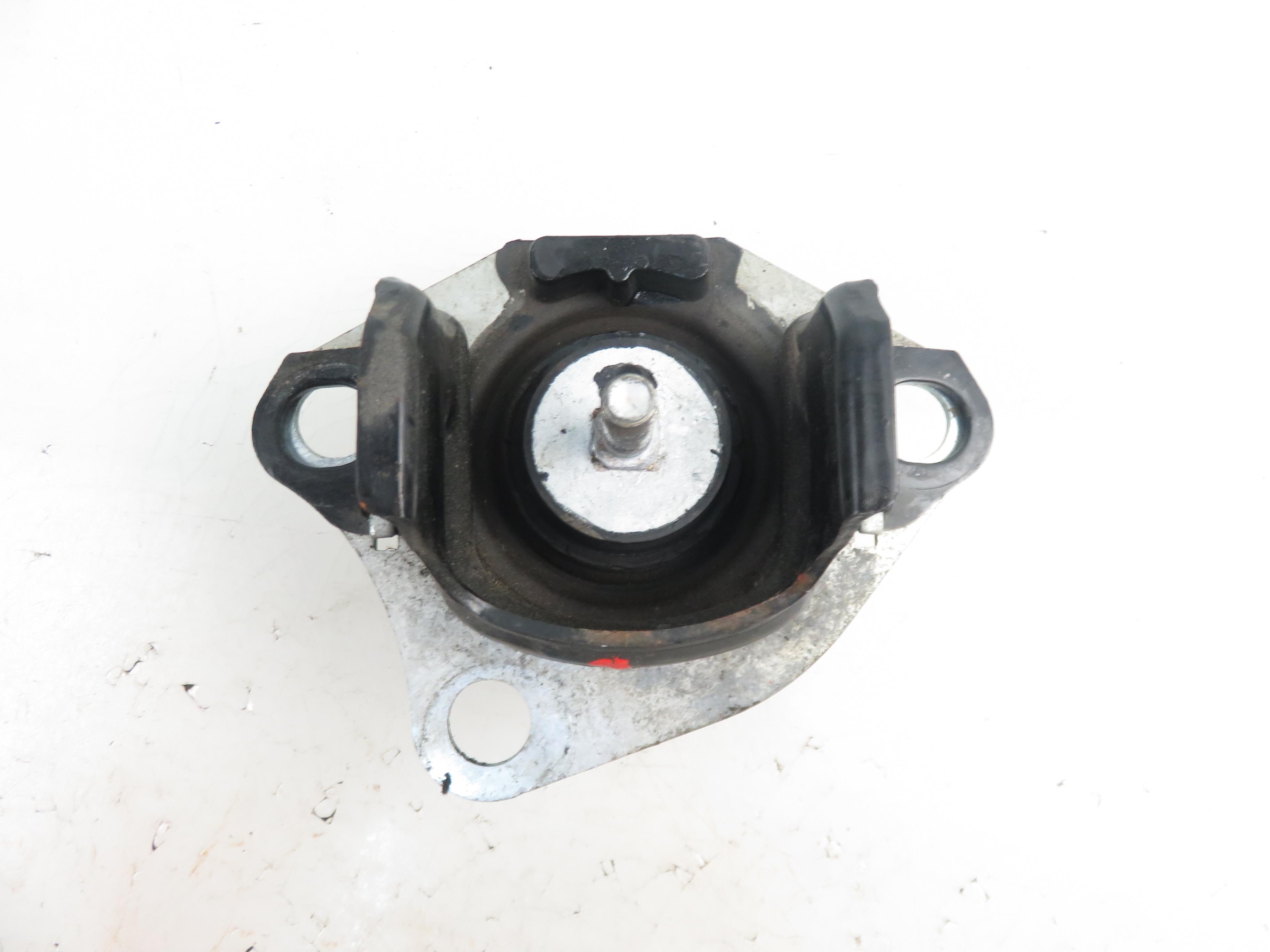 RENAULT Scenic 1 generation (1996-2003) Support moteur côté droit 20839875