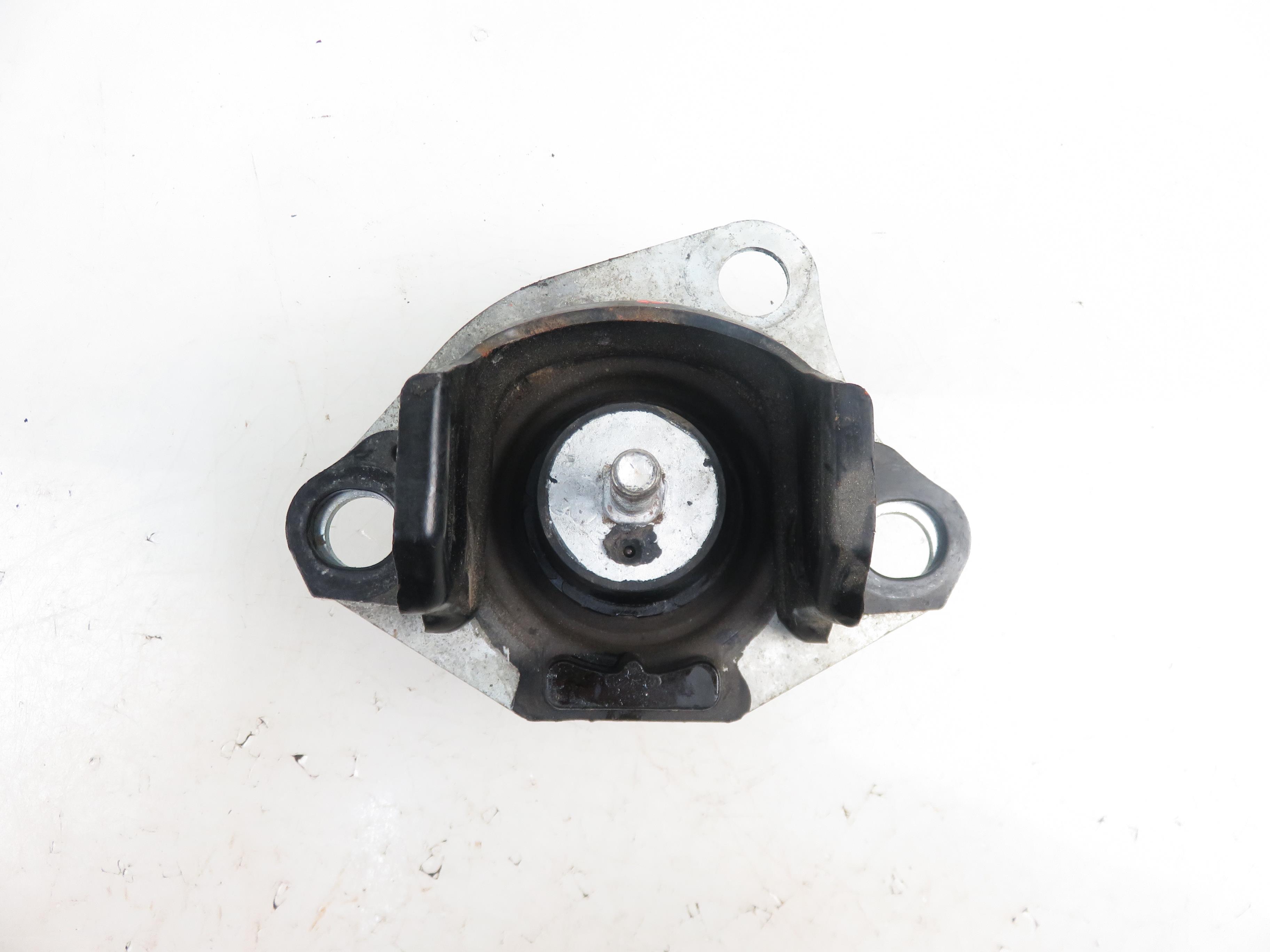 RENAULT Scenic 1 generation (1996-2003) Support moteur côté droit 20839875