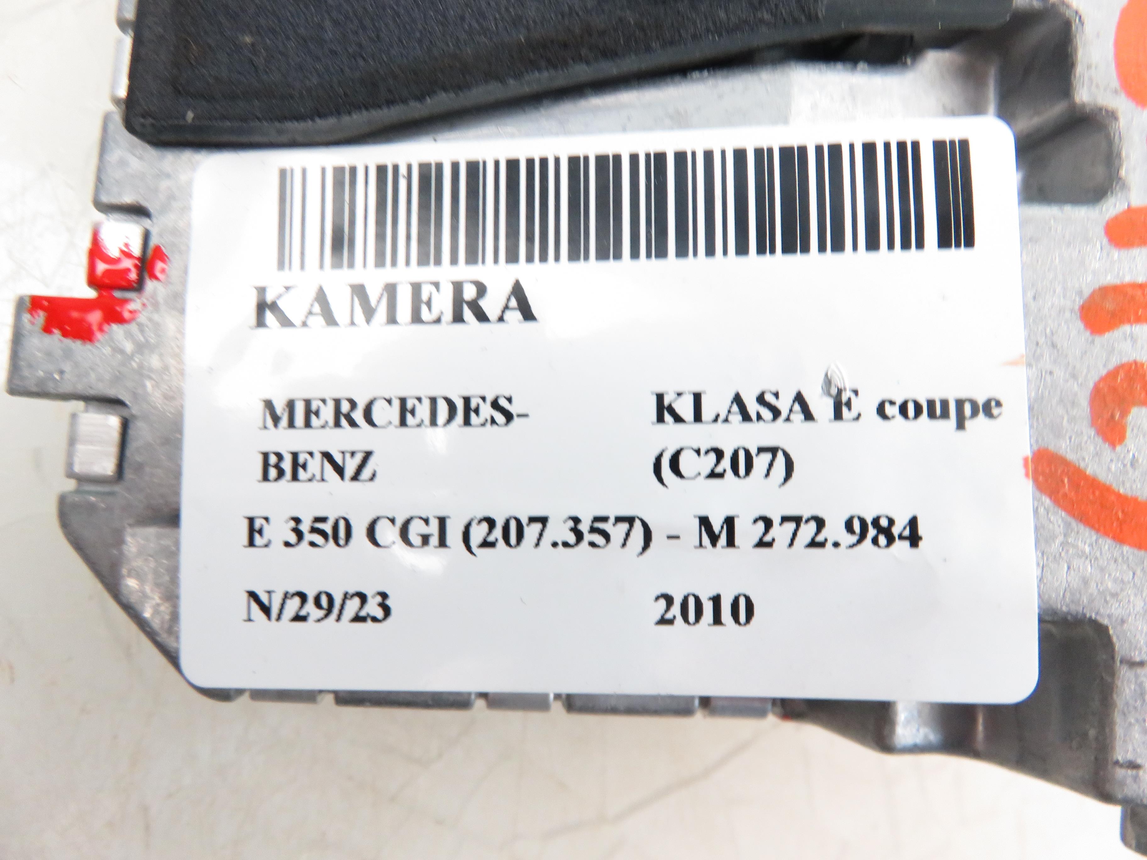 MERCEDES-BENZ E-Class W212/S212/C207/A207 (2009-2016) Камера крышки багажника 0009050138, 0009055000, 0009024904 20781917