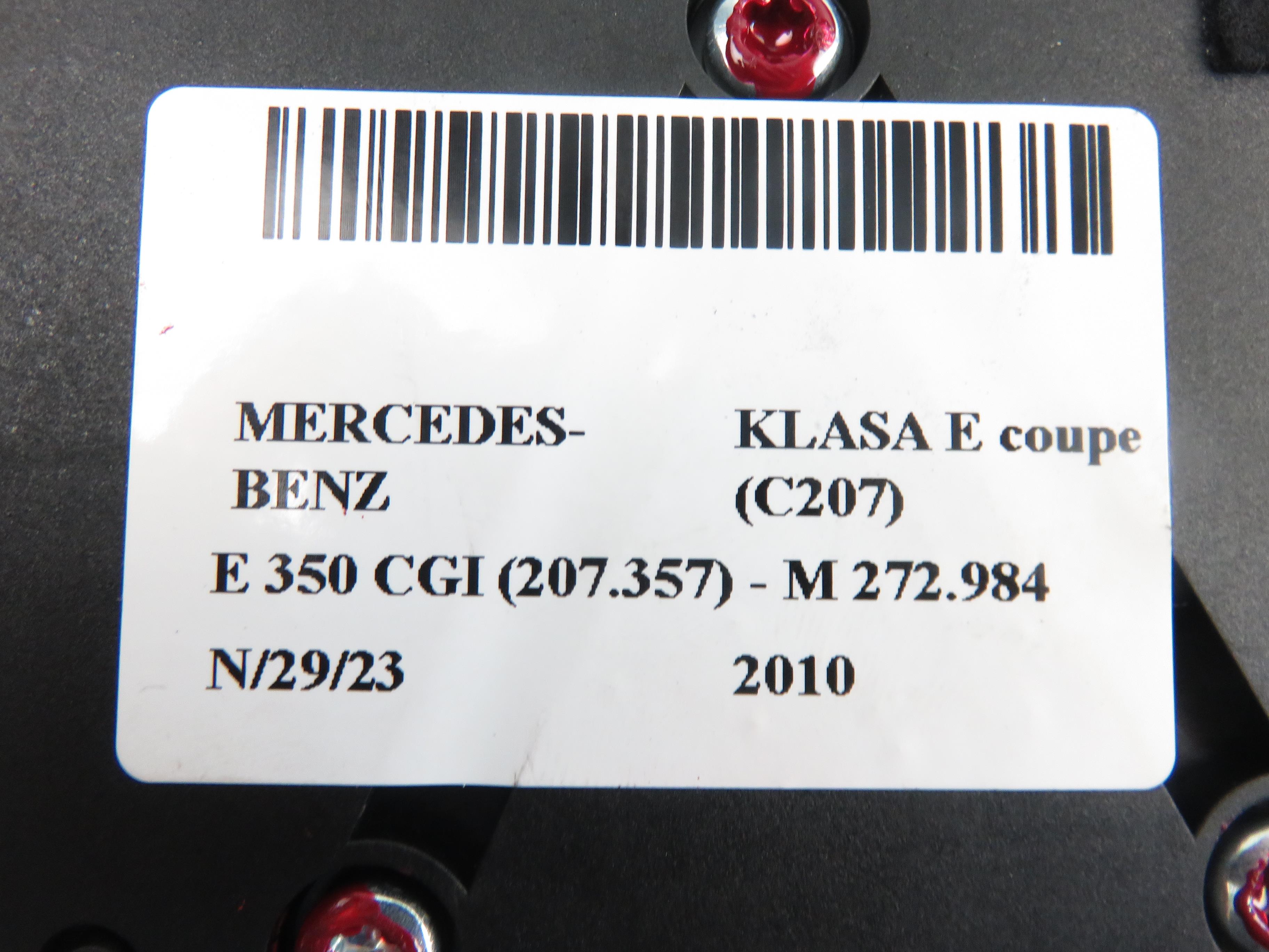 MERCEDES-BENZ E-Class W212/S212/C207/A207 (2009-2016) Реле насоса горючего 2124460171, 2129000406 21228528