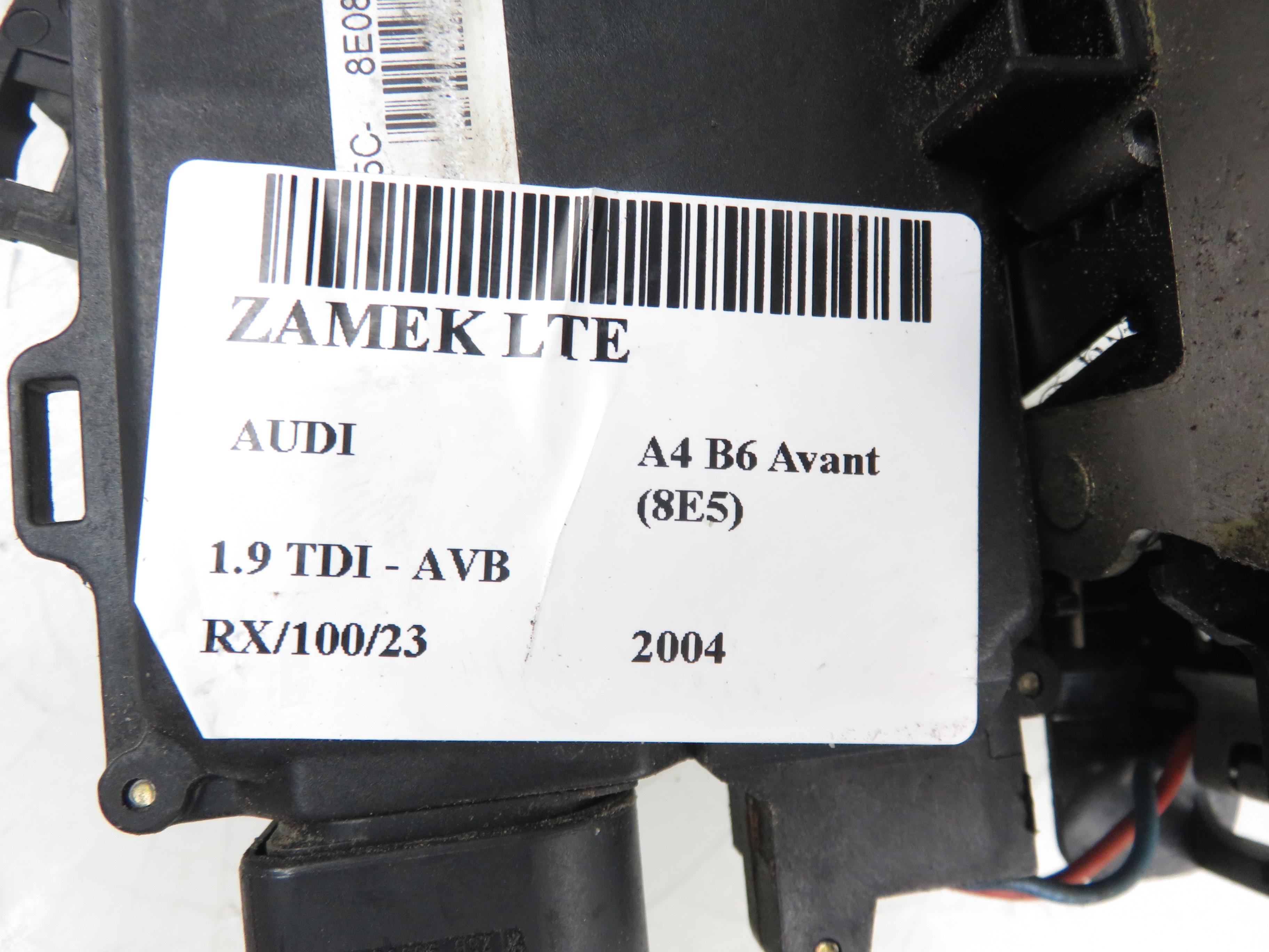 AUDI A4 B6/8E (2000-2005) Aizmugurējo kreiso durvju slēdzene 8E0839015C 21837205