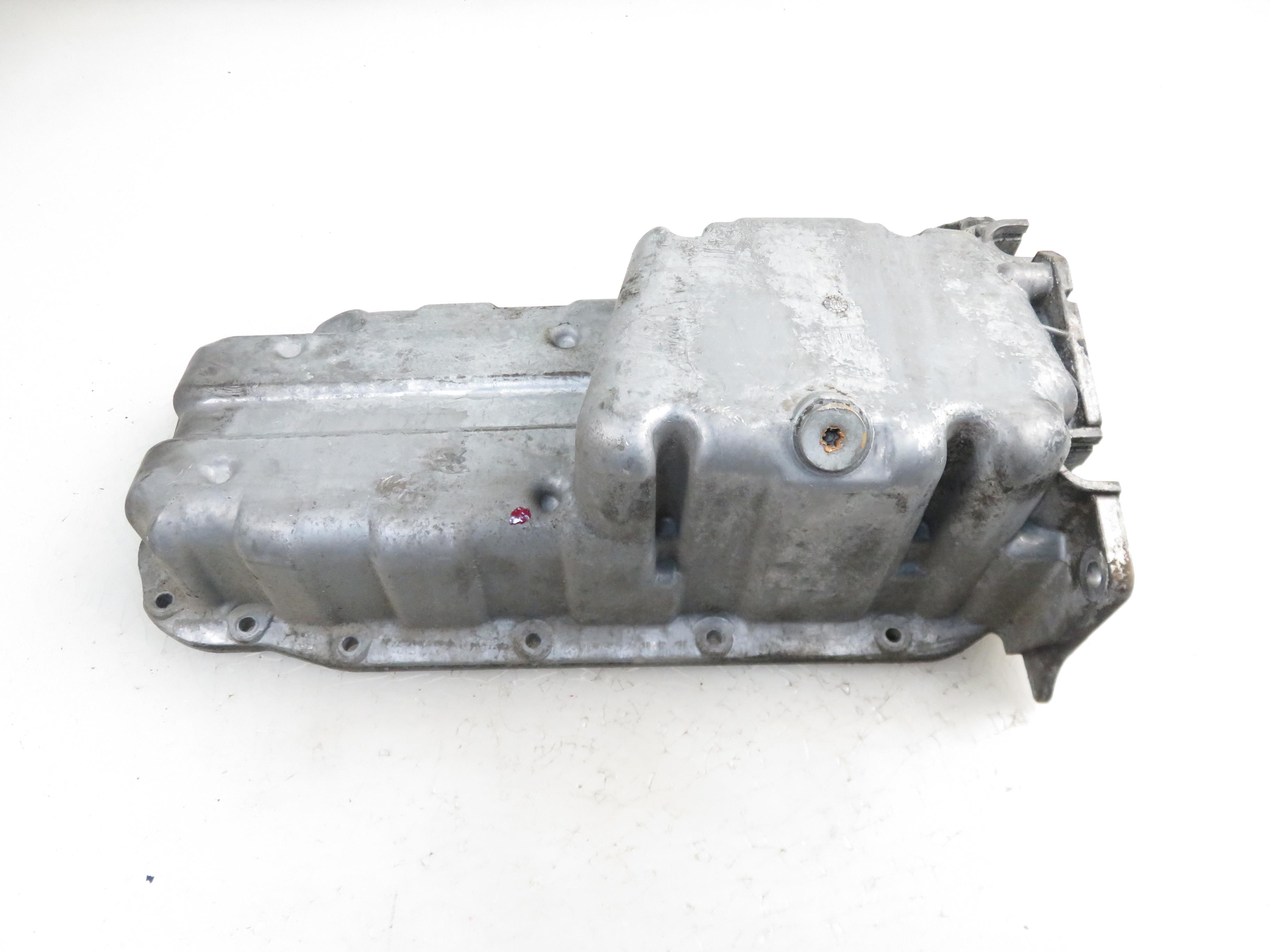 OPEL Astra H (2004-2014) Картер R90400211 21459570