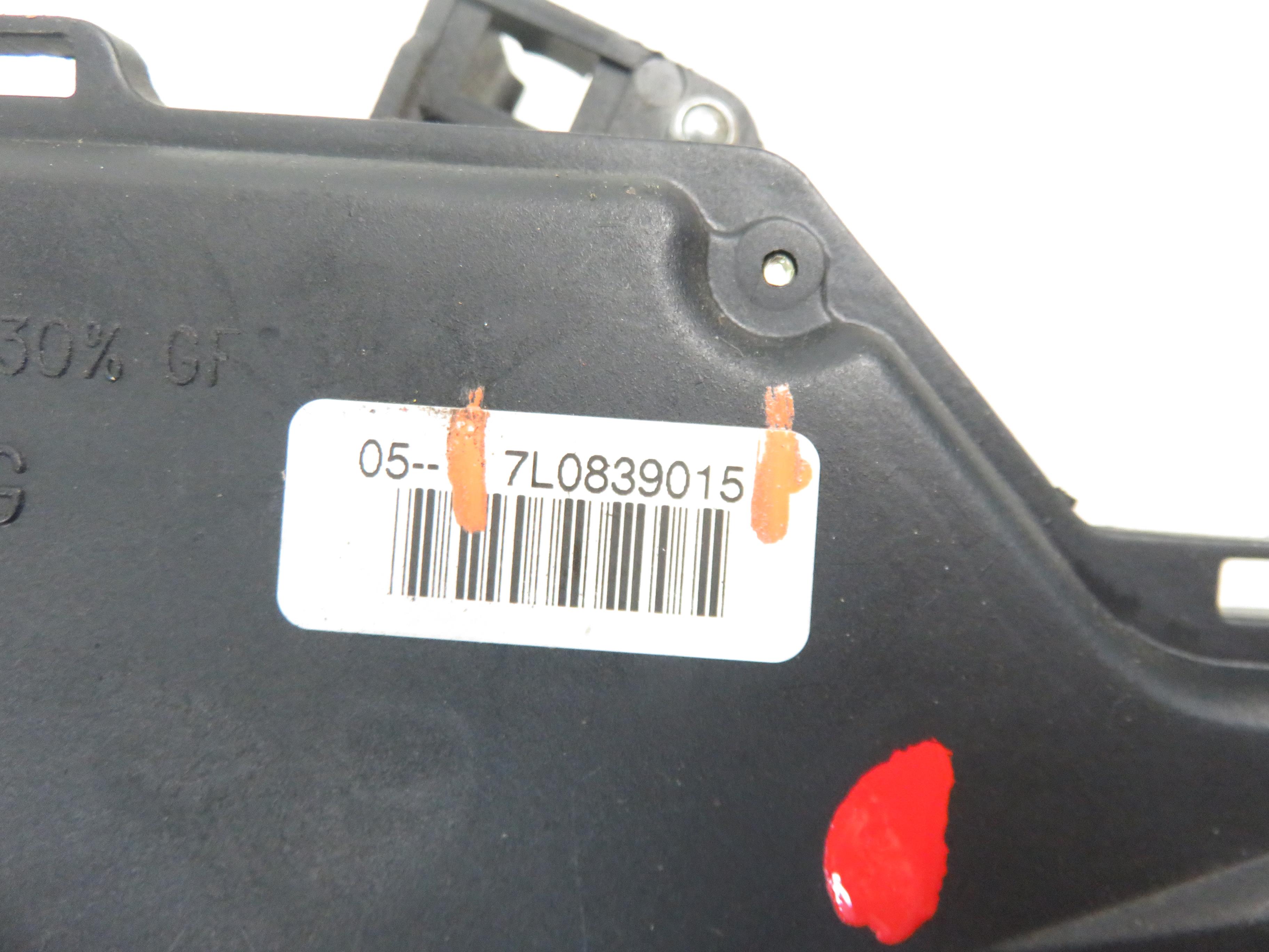 VOLKSWAGEN Touran 1 generation (2003-2015) Rear Left Door Lock 7L0839015 21931409