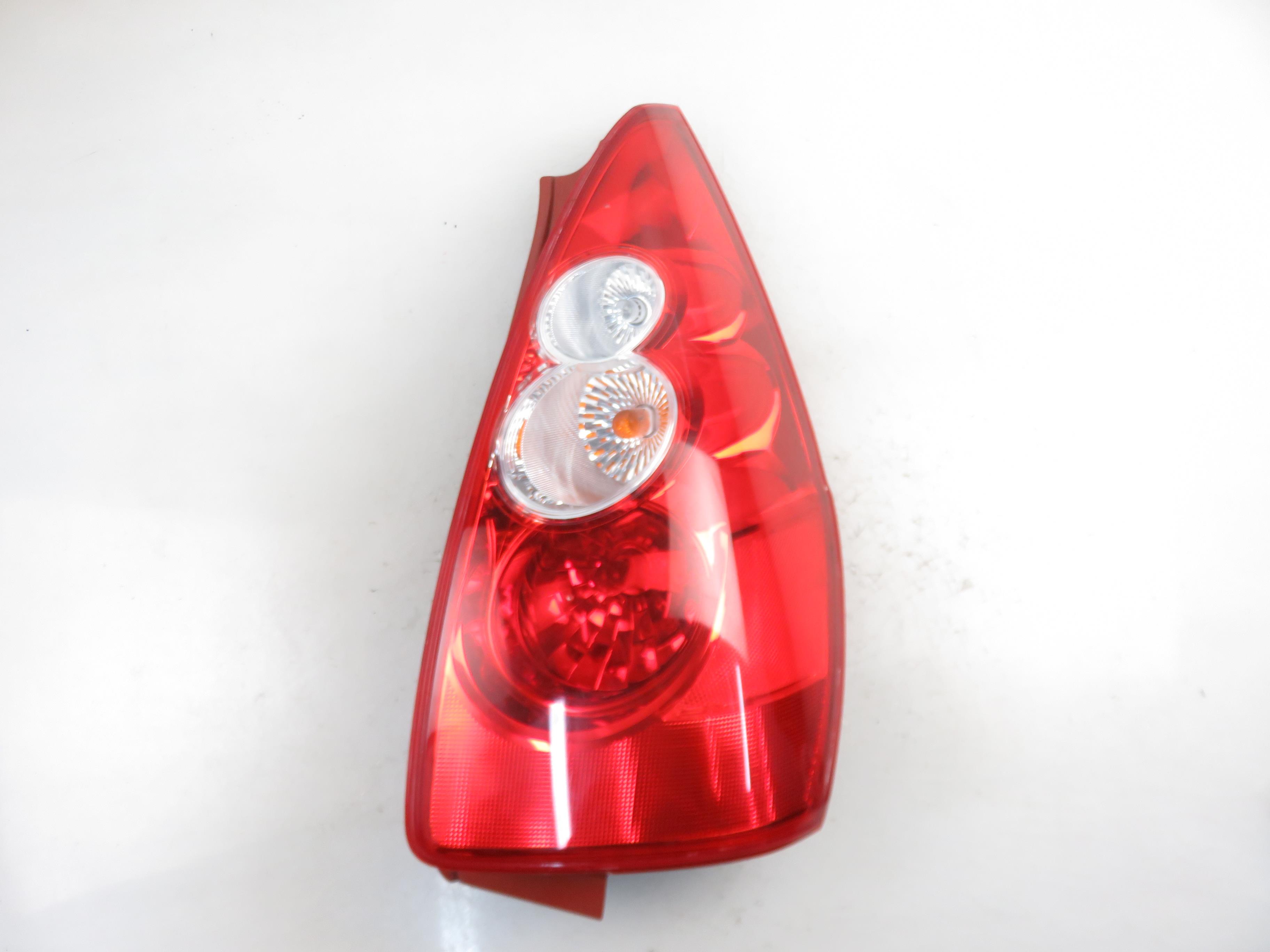 MAZDA 5 Rear Right Taillight Lamp C23551150 21351741